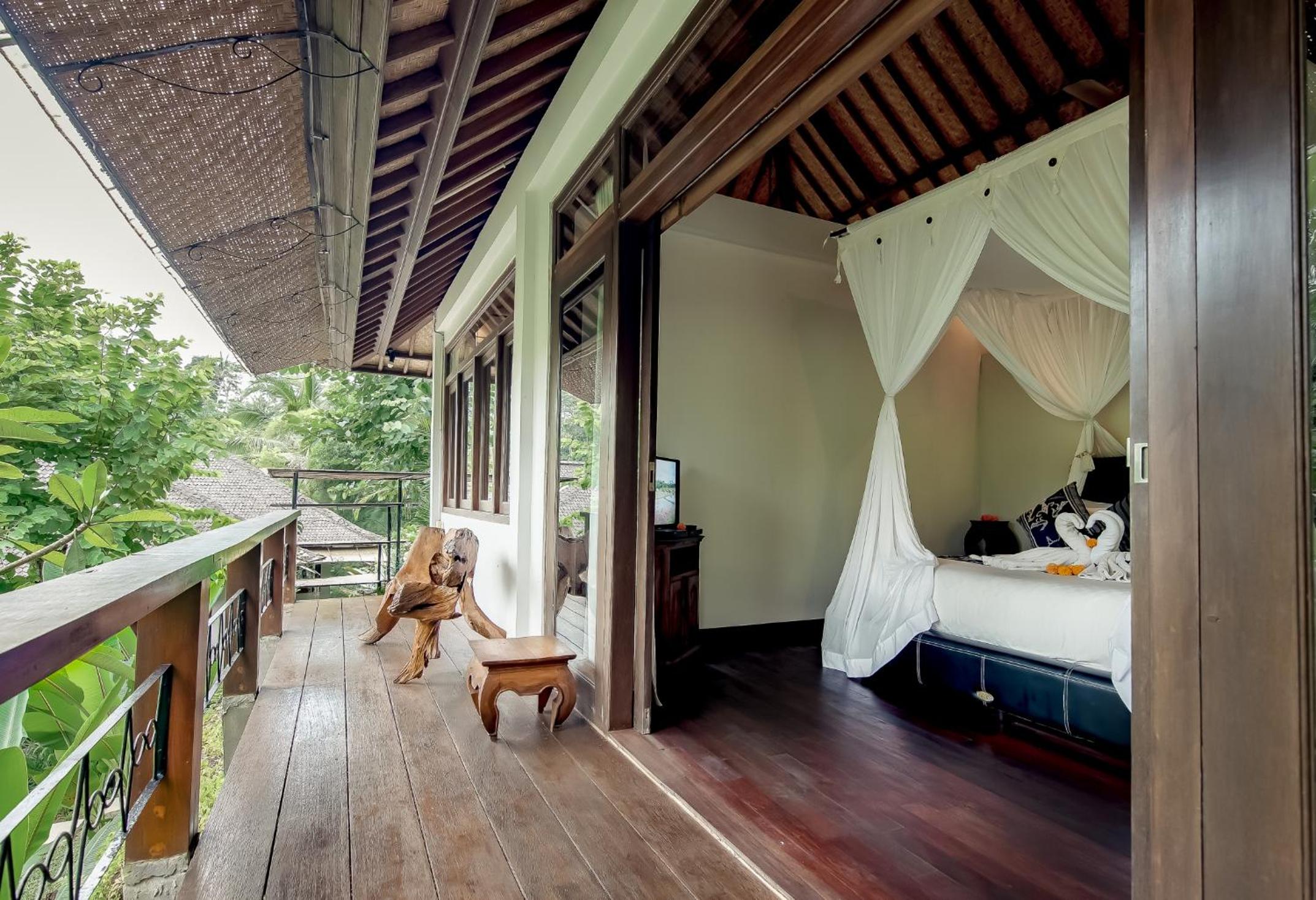 Villa Umah Shanti