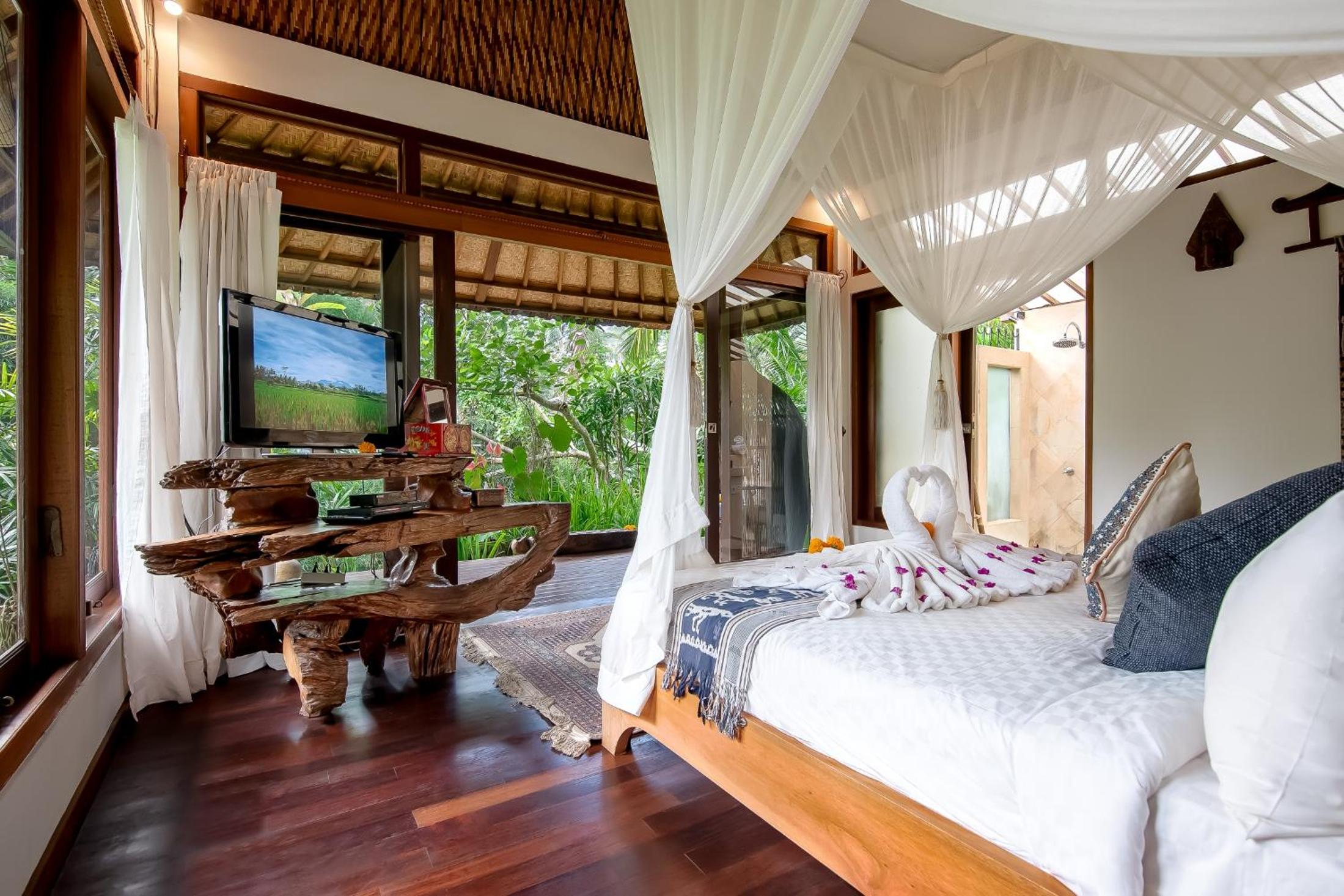 Villa Umah Shanti