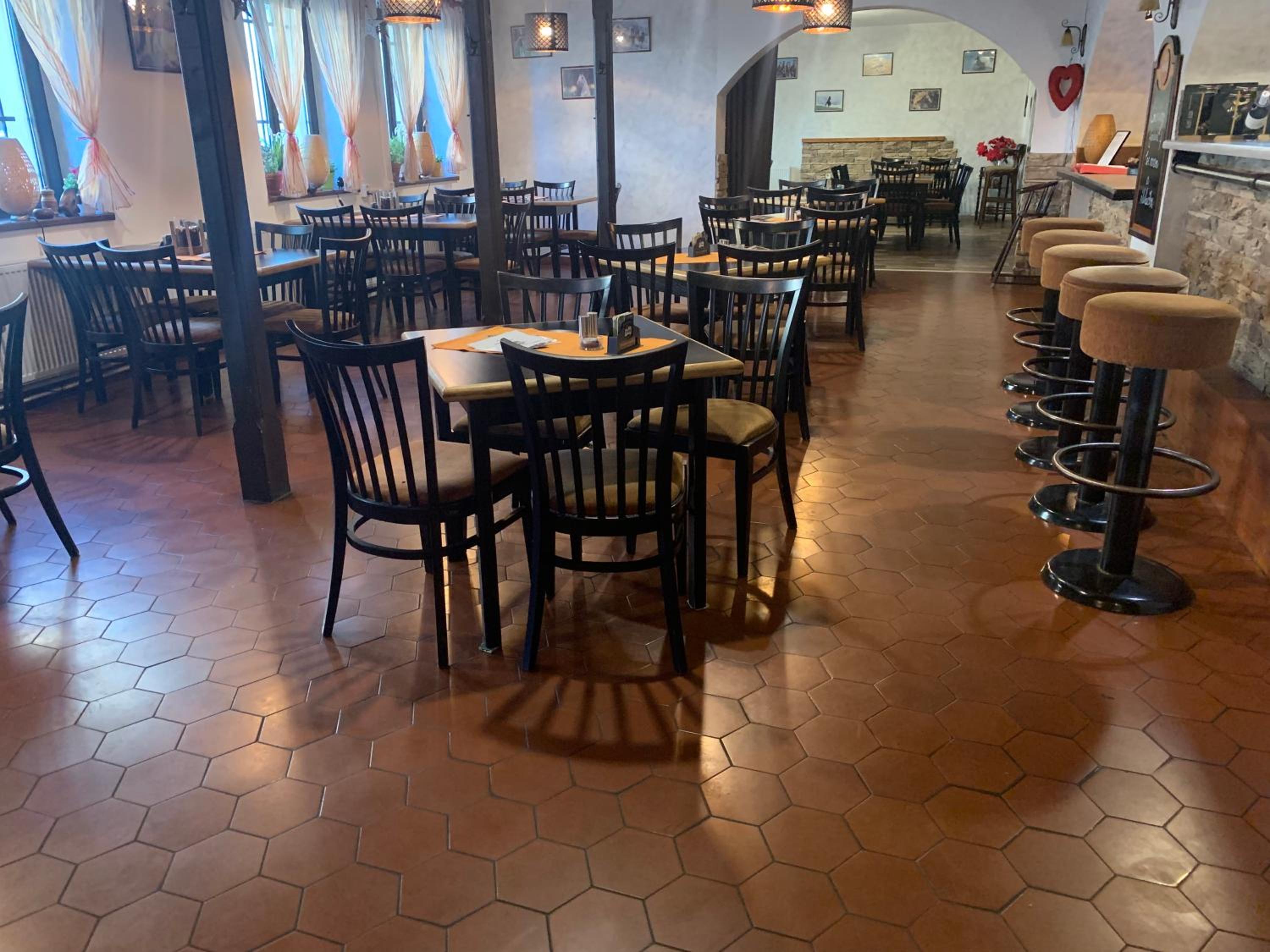 Penzion a Restaurace Na Jízdárně