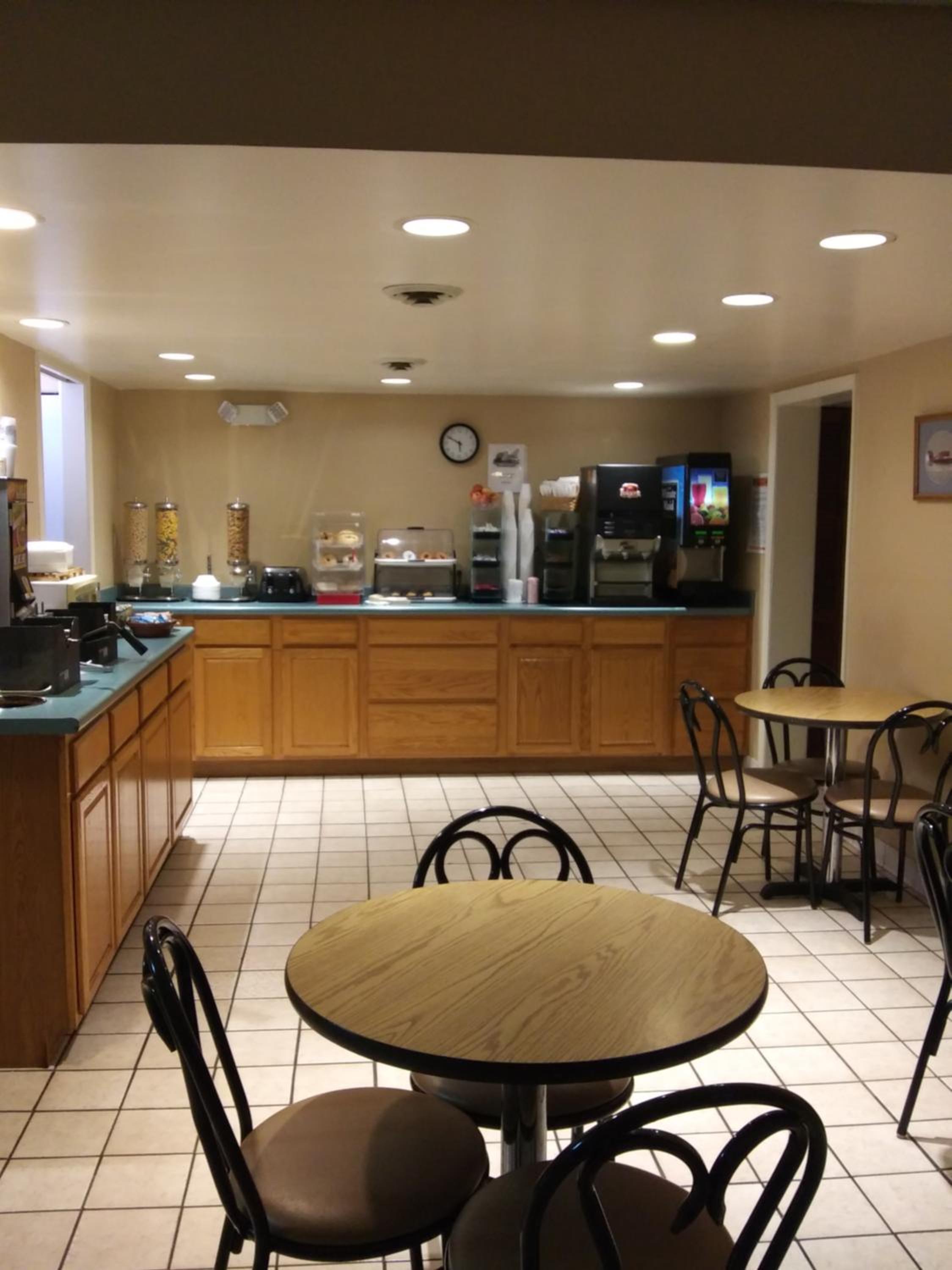Bestway Inn - Madison