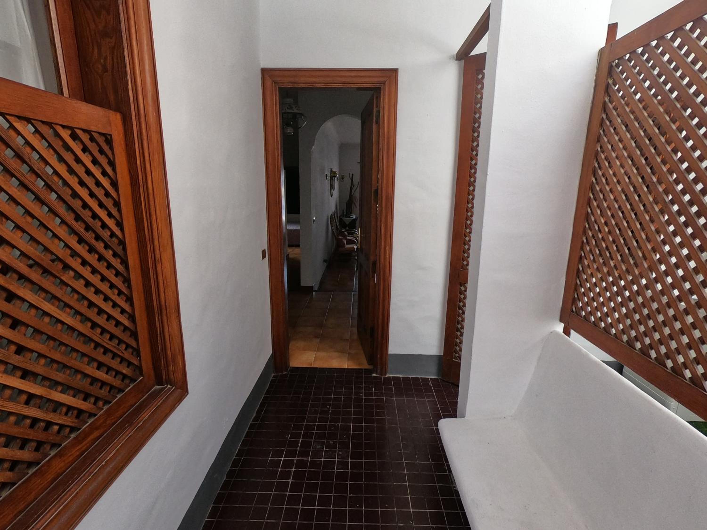 Santiago del Teide Vacations - Apartamento vacacional Los Gigantes - Property Image 4