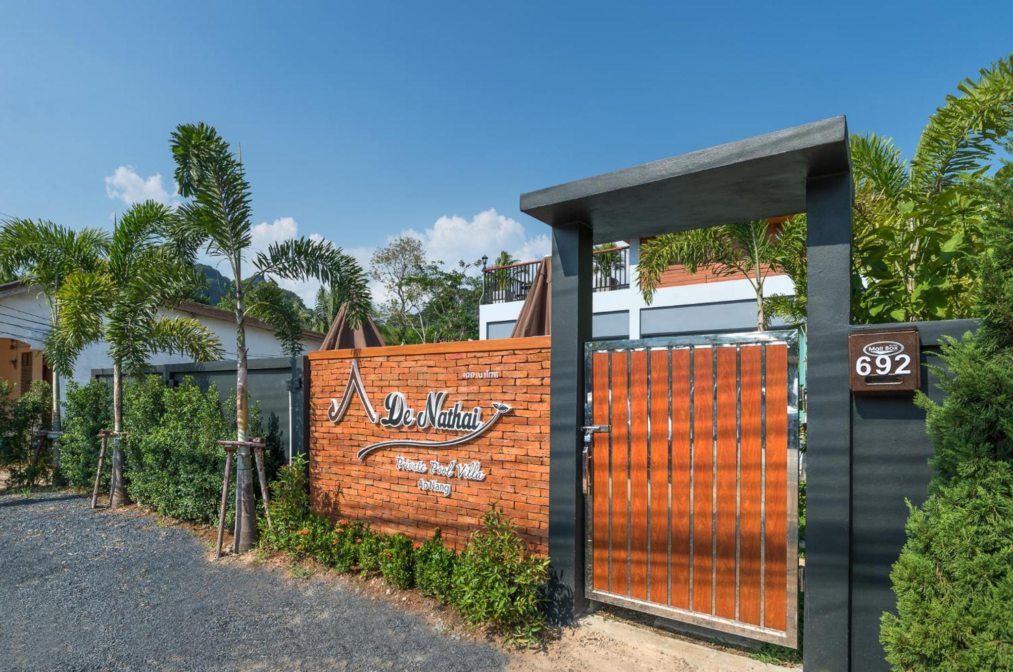 De Nathai Private Pool Villa