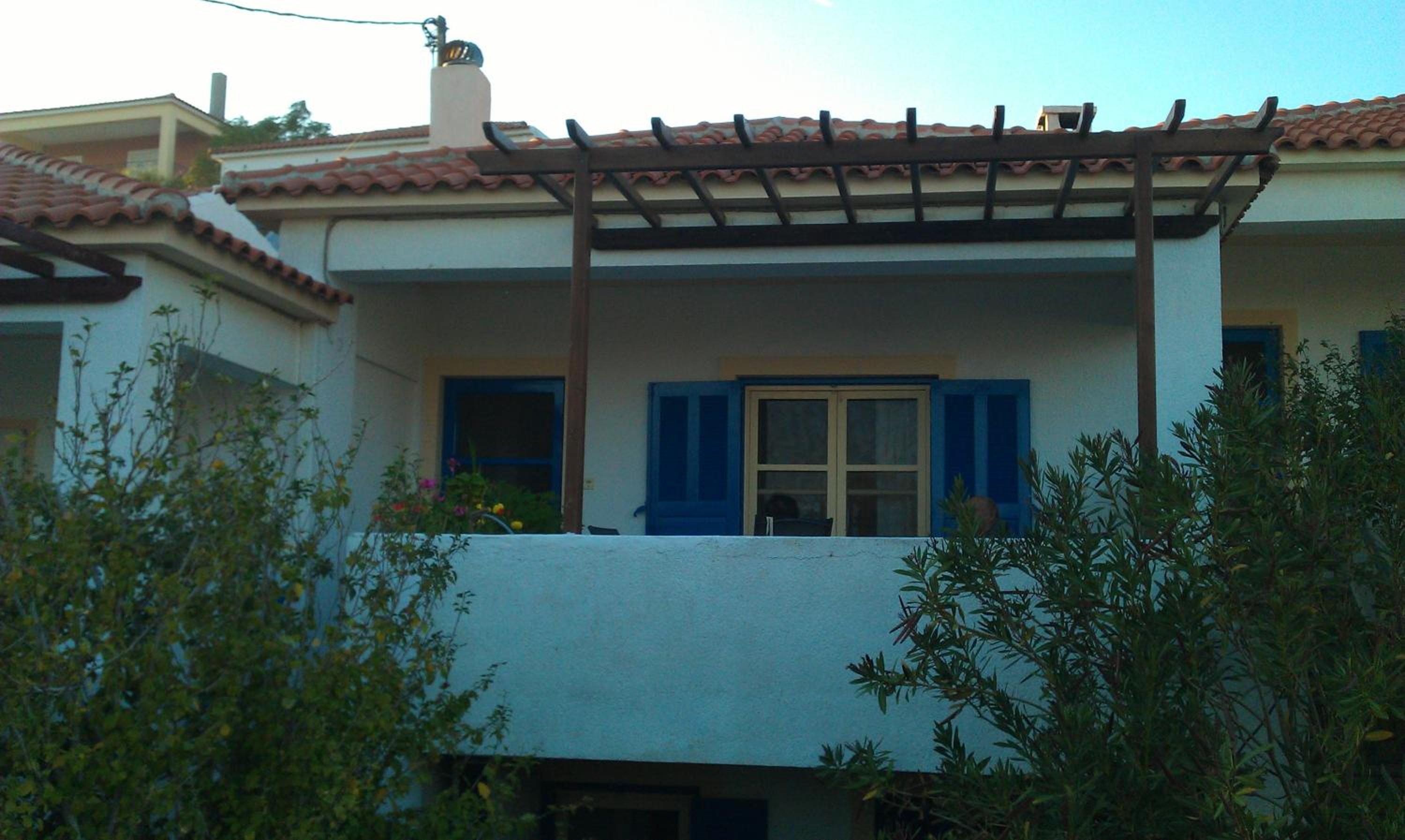 Sea Front two bedroom House in Lesvos view 5