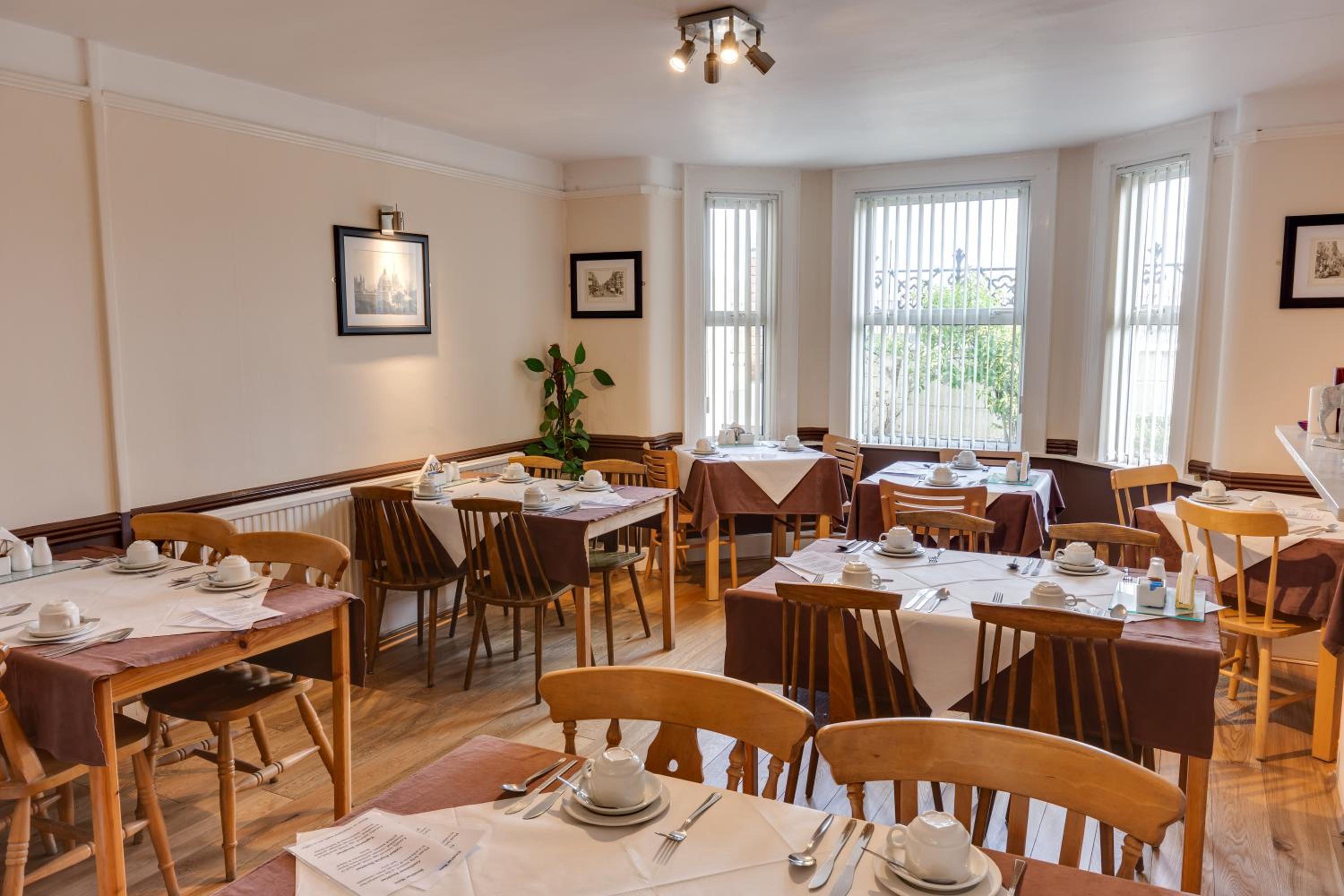 The Sportsview Guest House