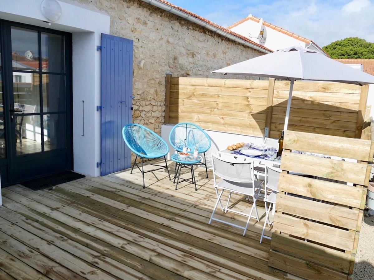 outdoor BBQ area