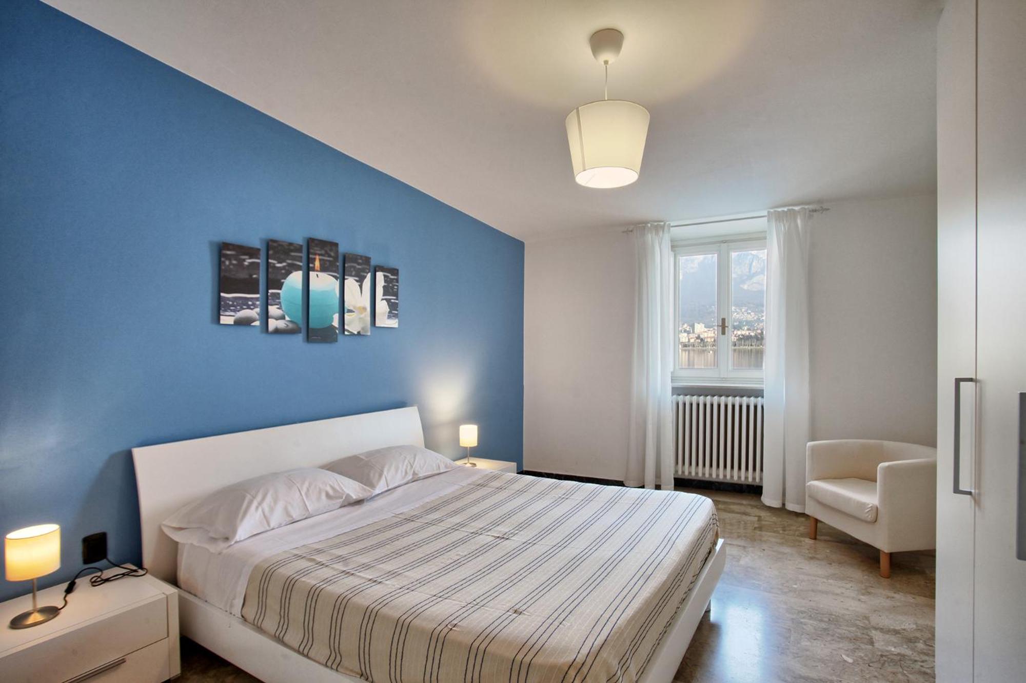 COZY LAKE COMO APARTMENTS view 3