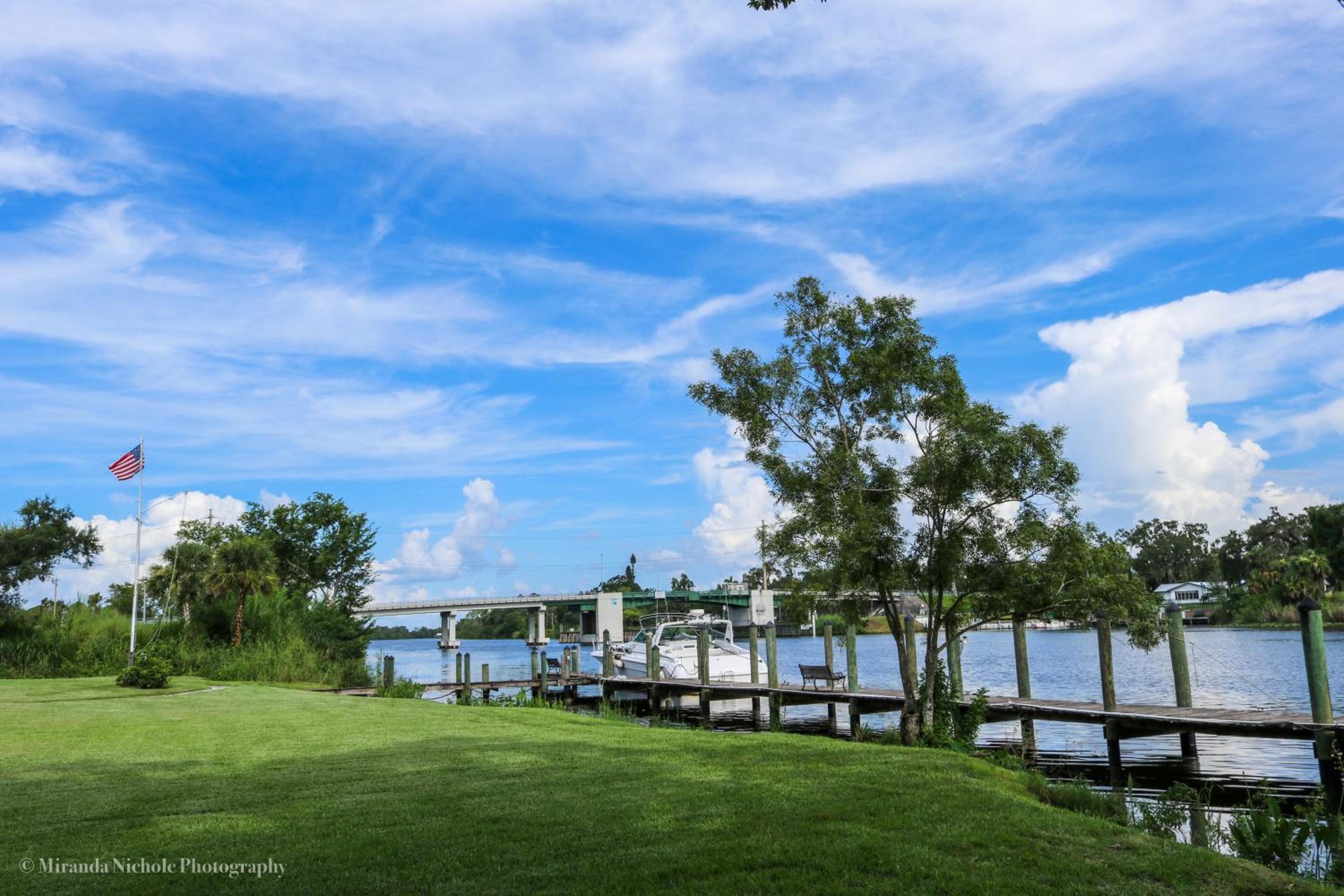 The Inn At LaBelle Yacht Club
