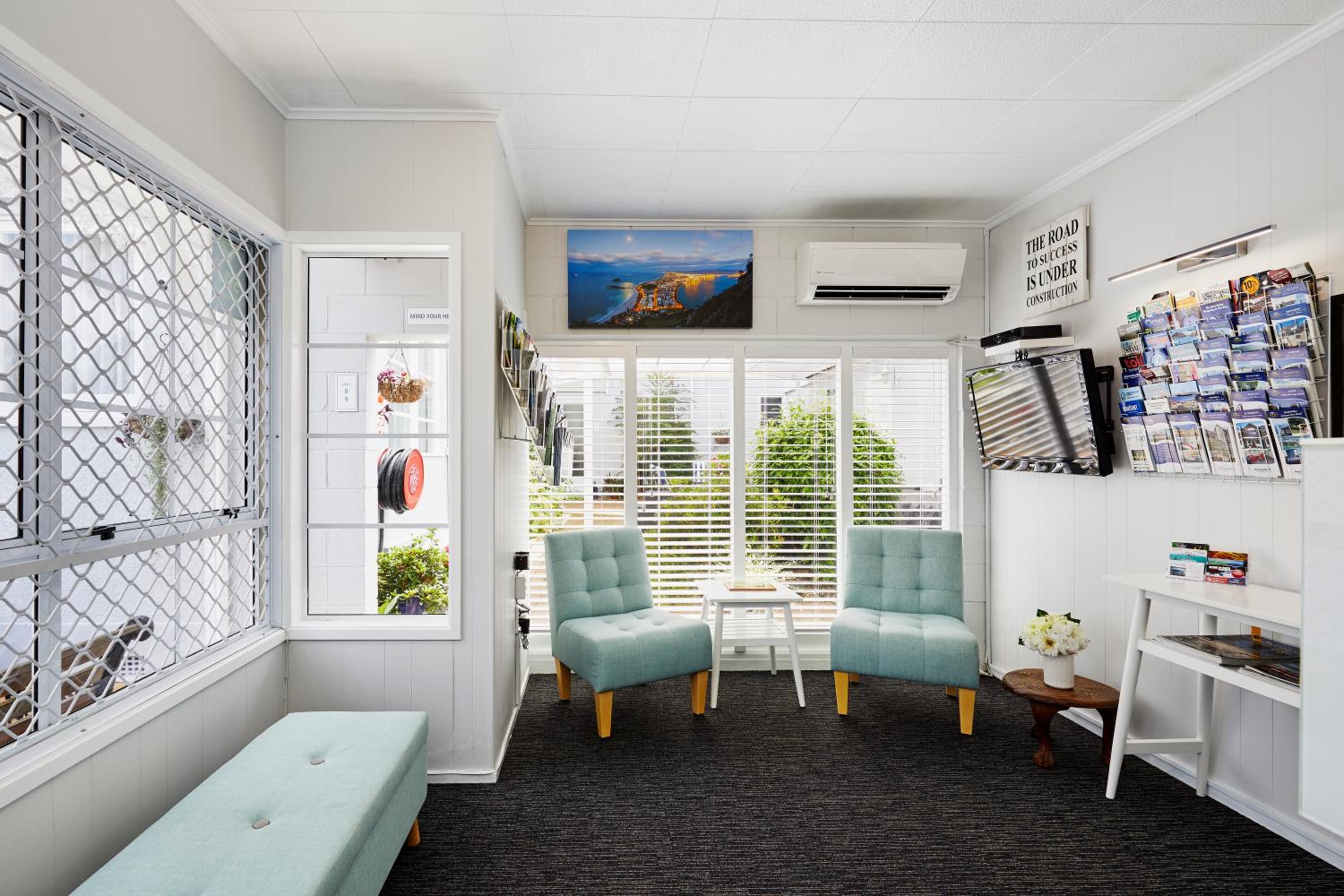 Harbour View Motel and Waterfront Apartments