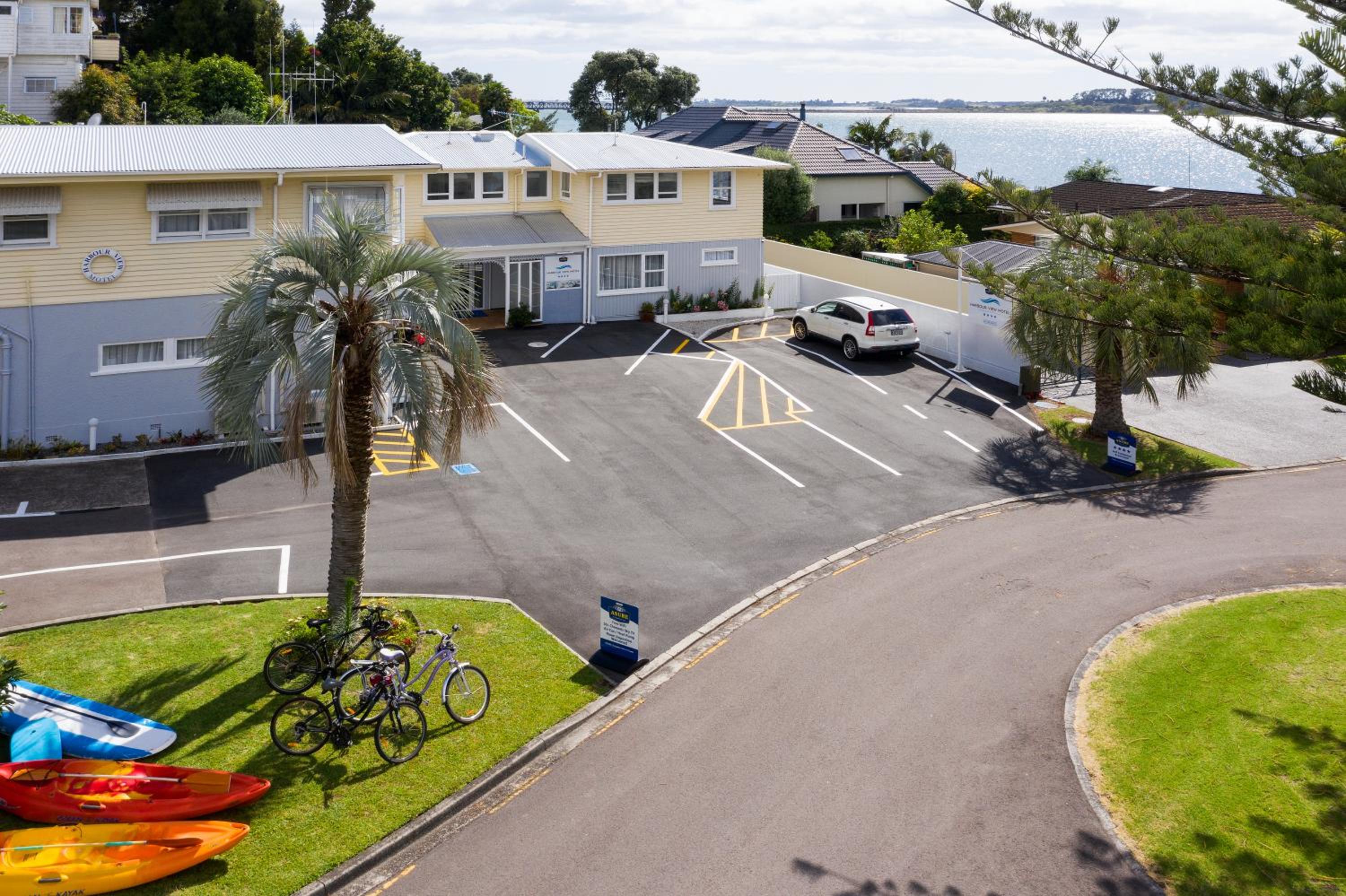 Harbour View Motel and Waterfront Apartments