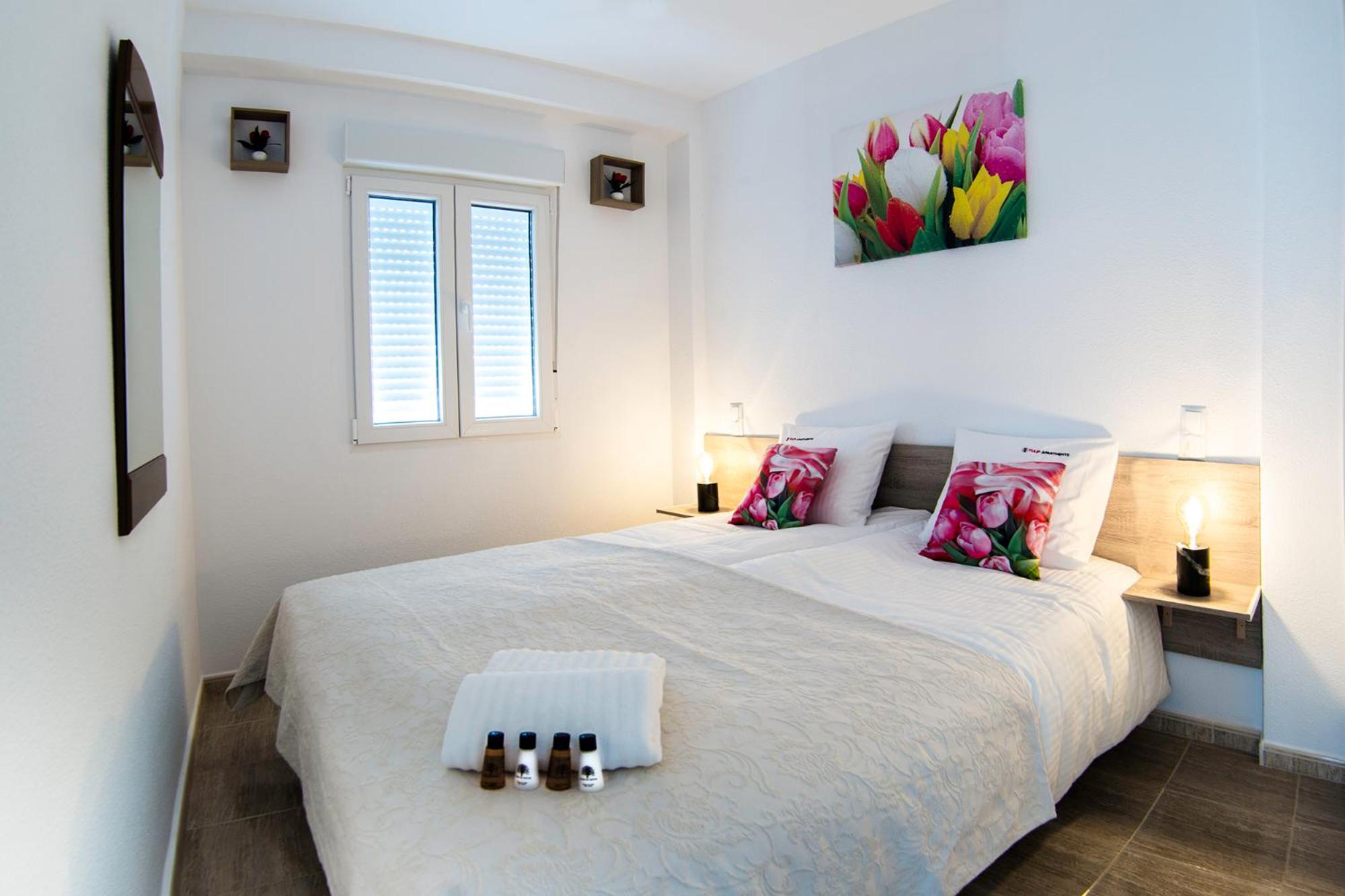 Tulip-Apartaments Calle la Lecha