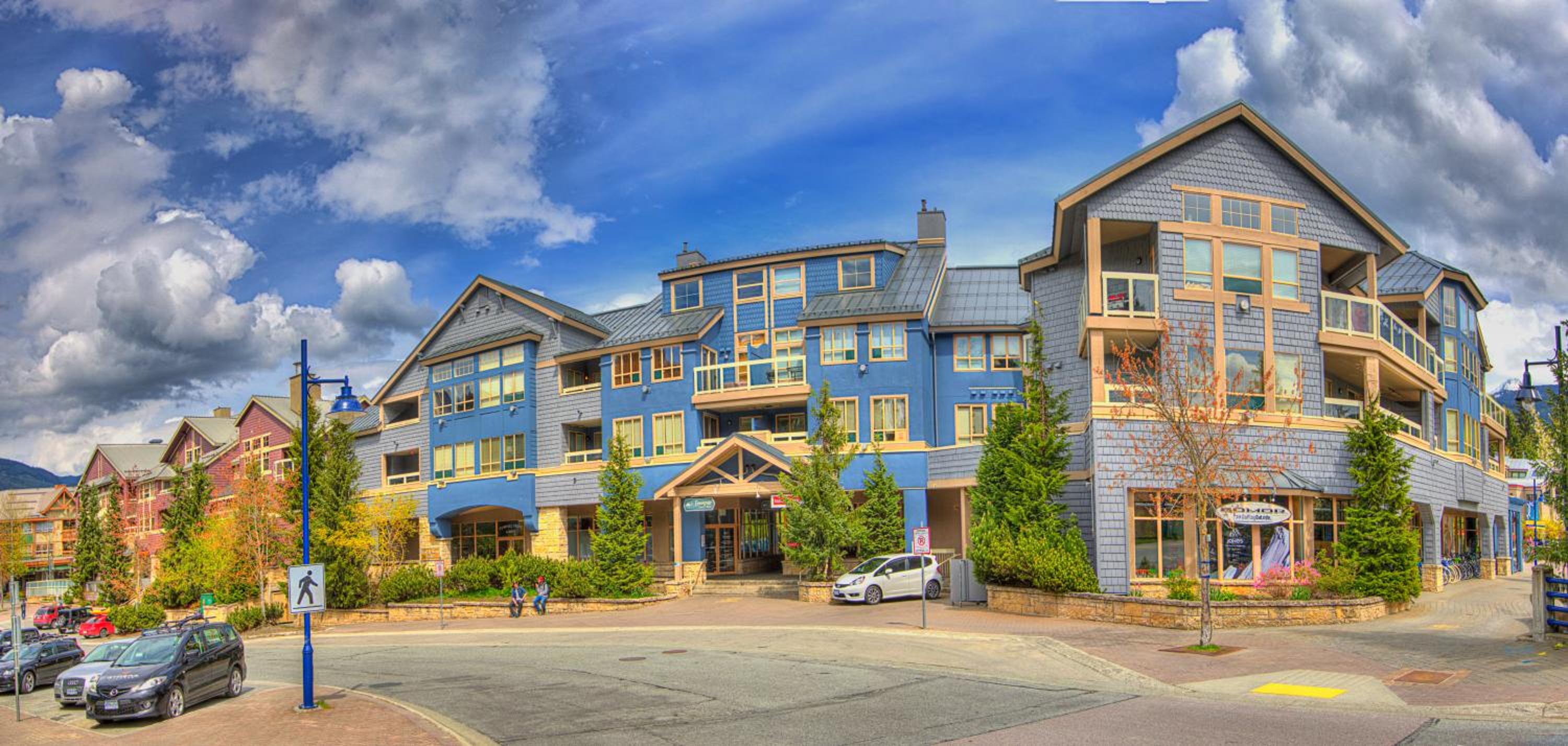 Tyndall Stone Lodge by Whiski Jack - Image 3