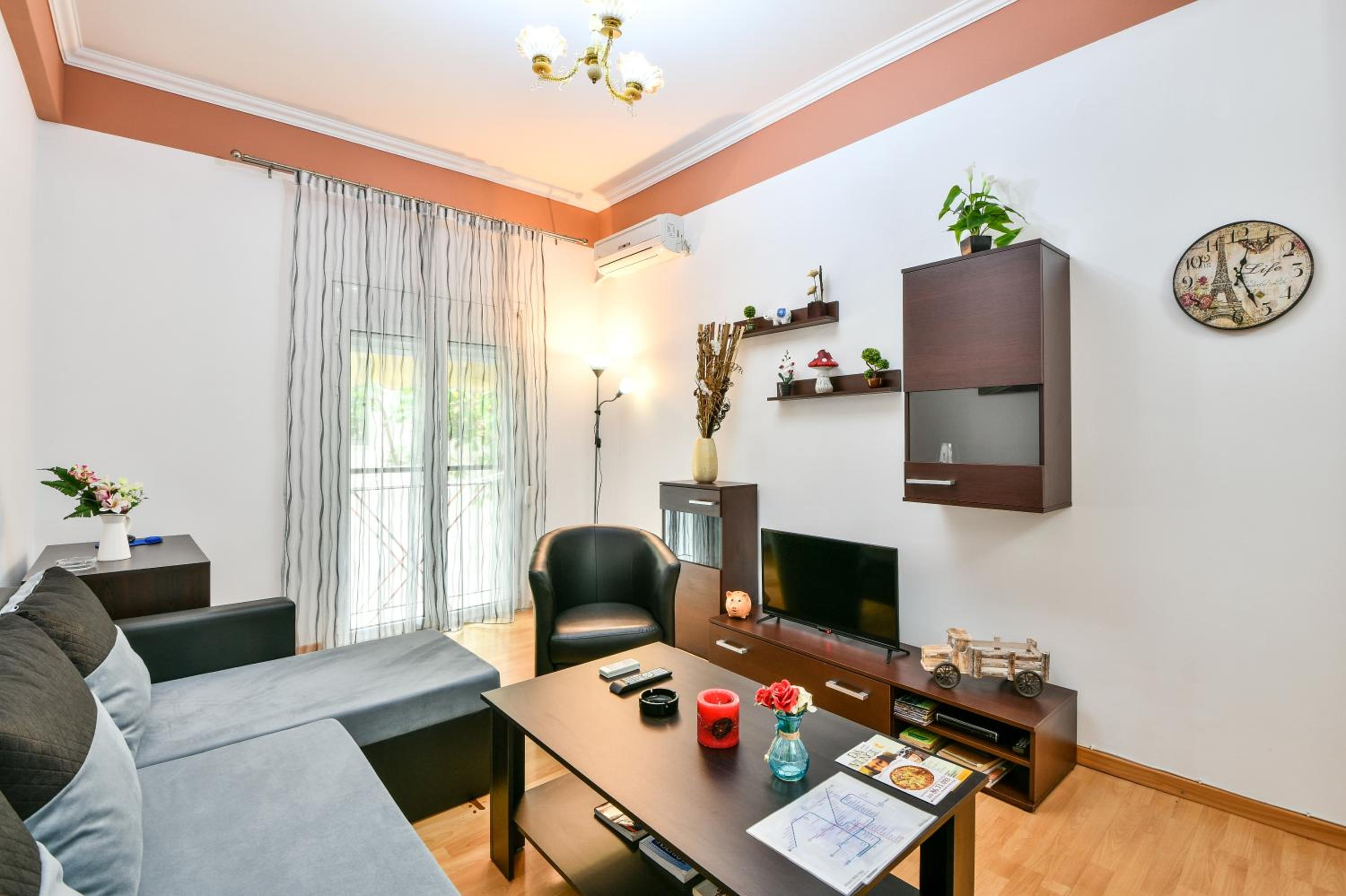 Manolitos Apartments 5