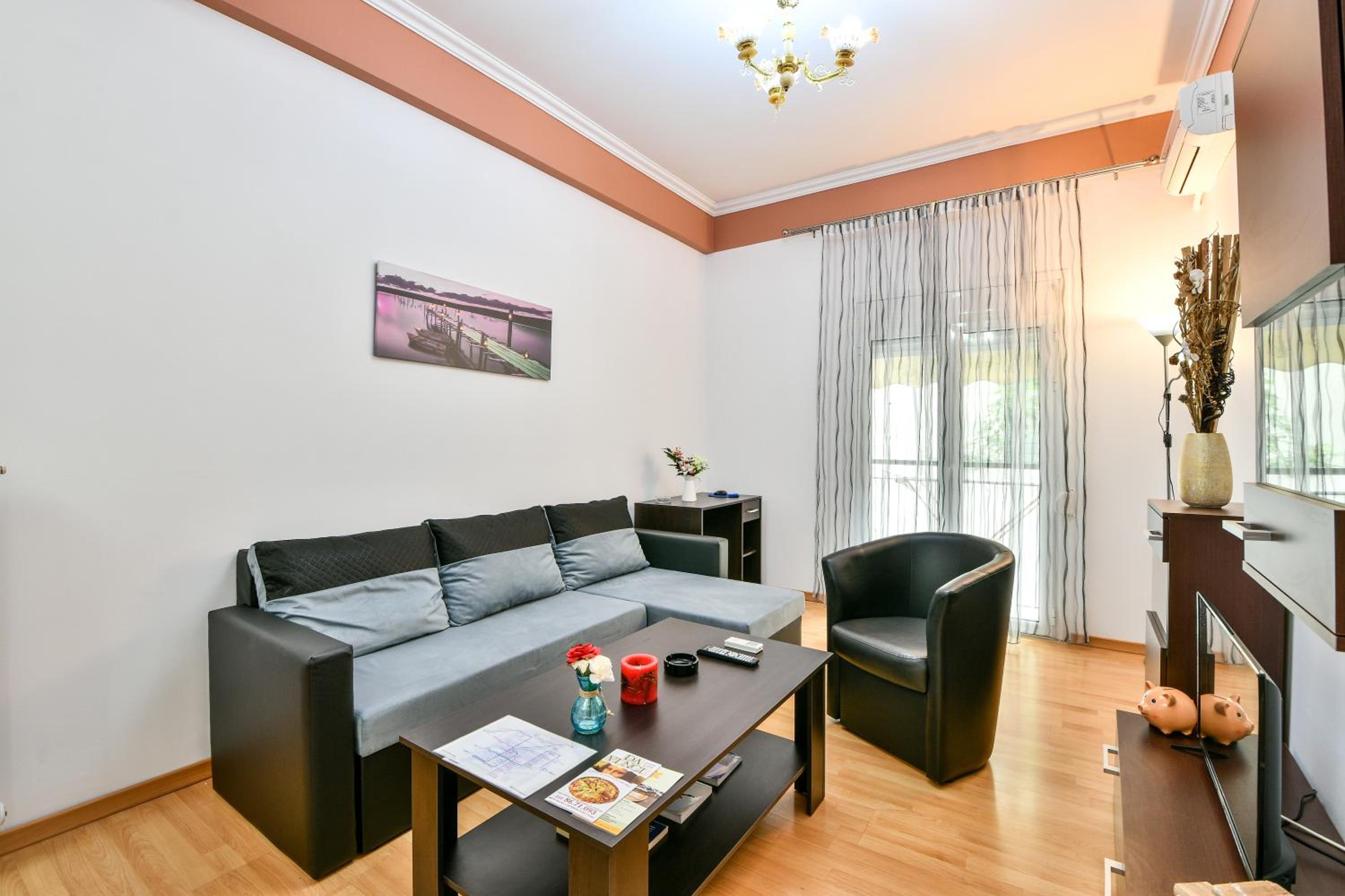 Manolitos Apartments 5