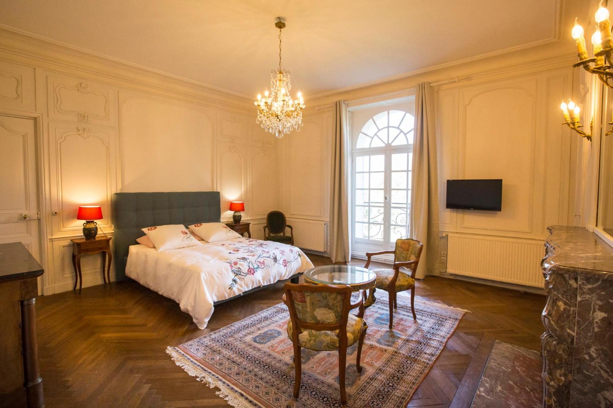 Chateau des Monts