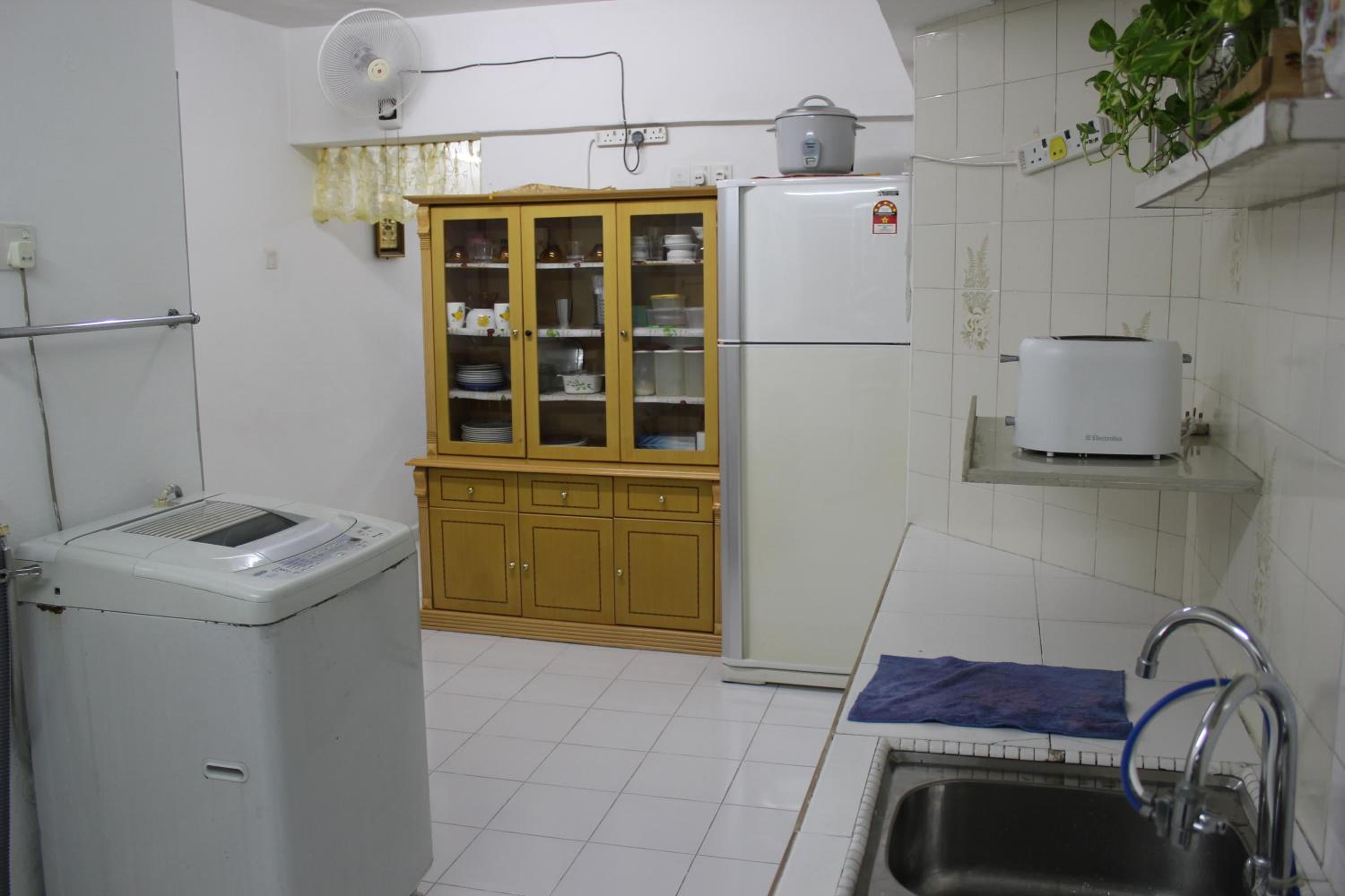 Macallum Budget Muslim Homestay photo 5