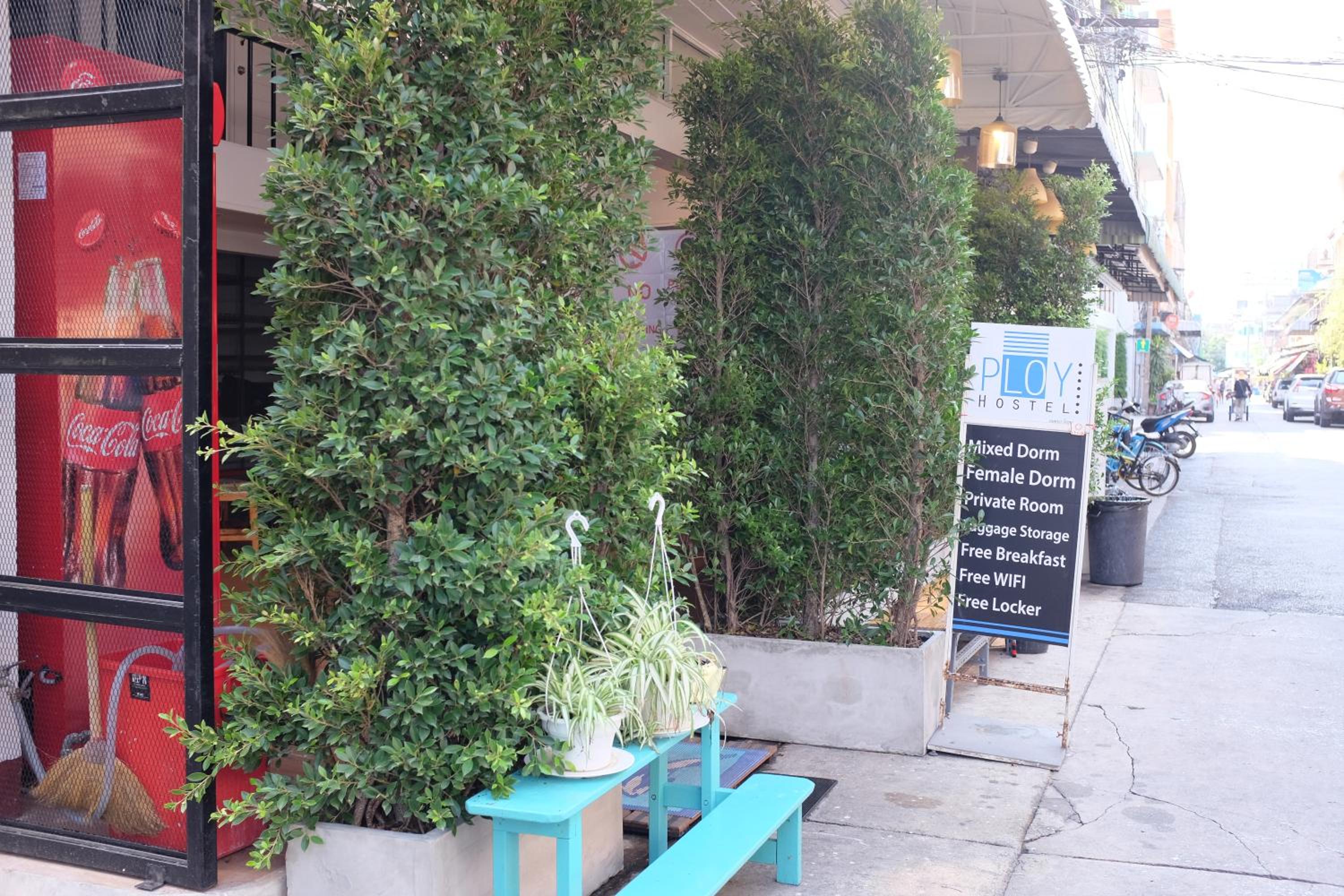 PLOY Hostel
