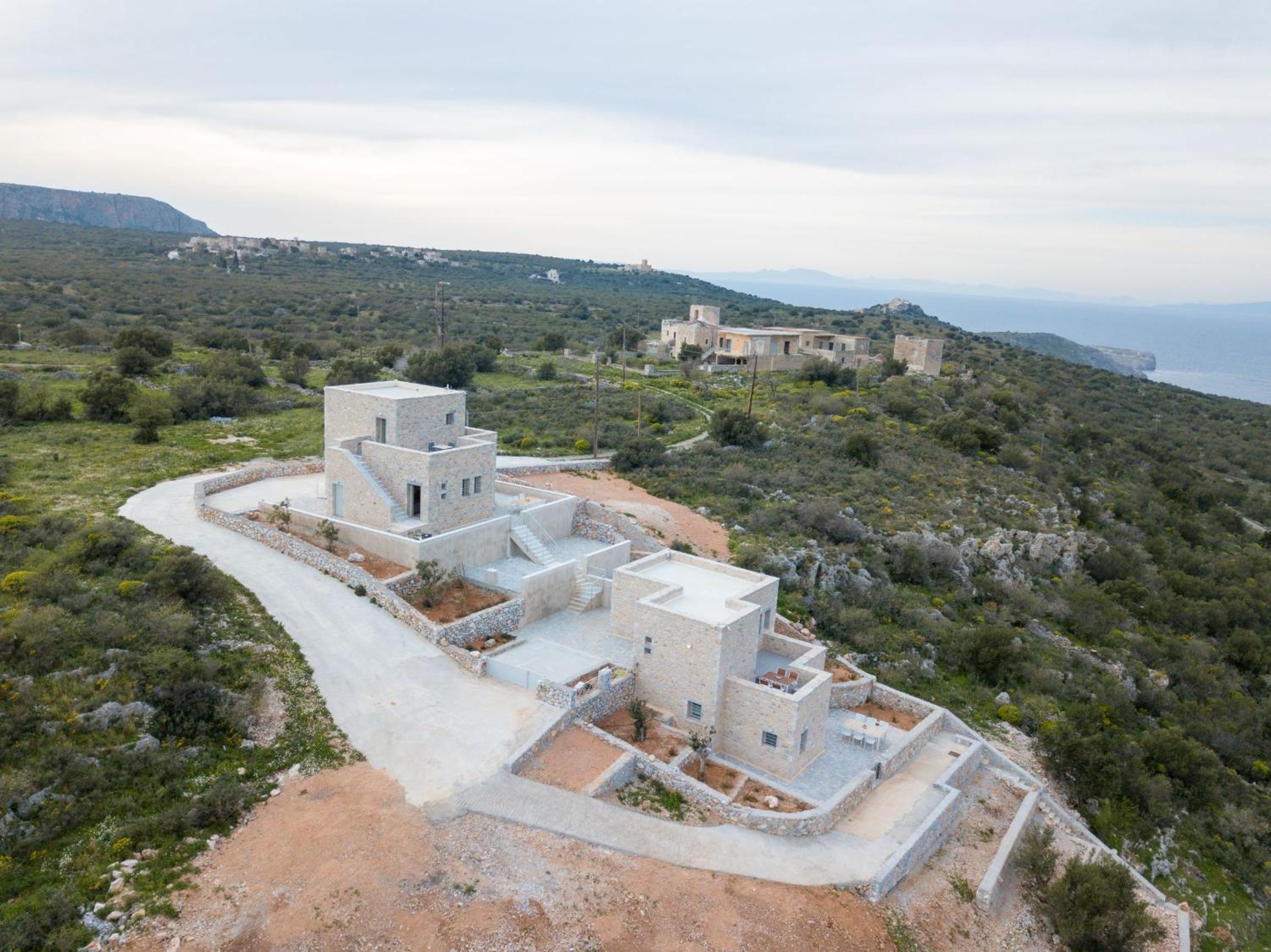 Vorino Luxury Villas view 2