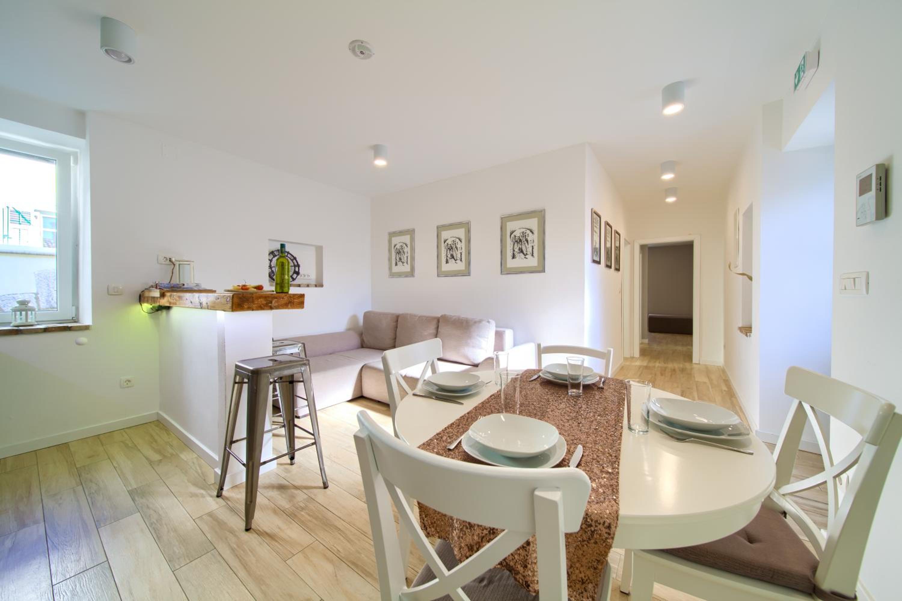 Apartment Old Town Mariolina view 4