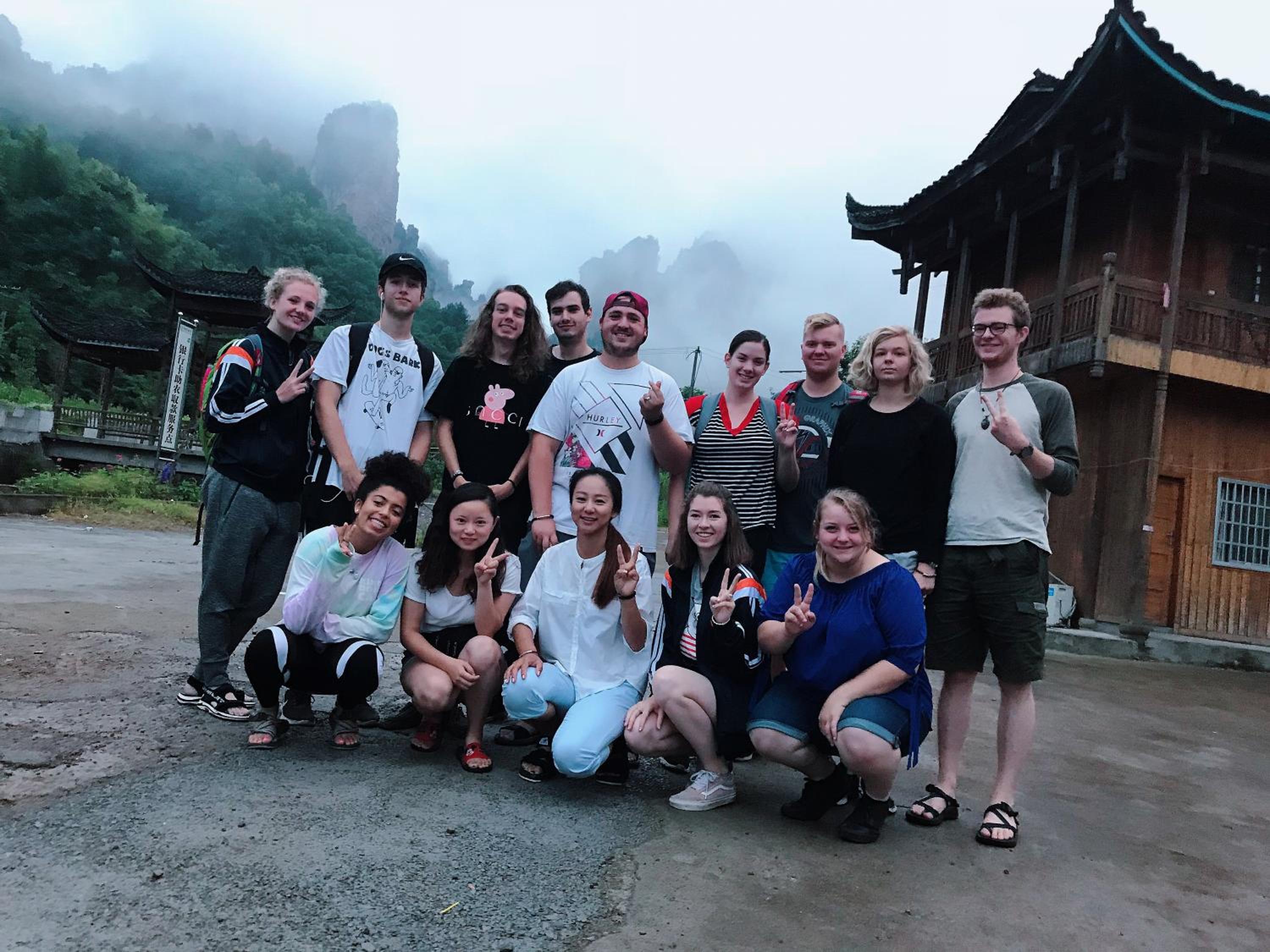 Tongfu Inn(In the National Park)