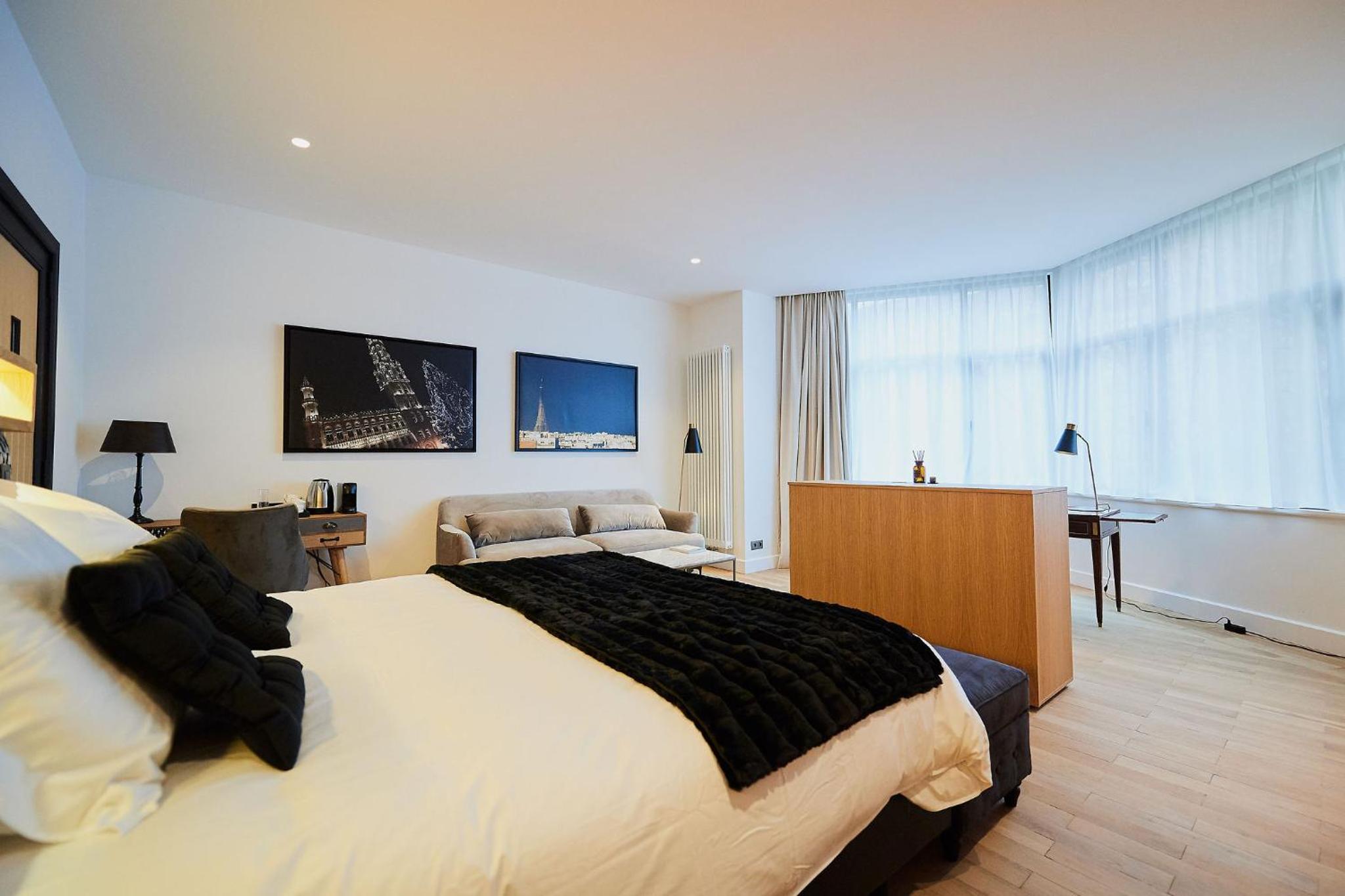 B&B Suites 124