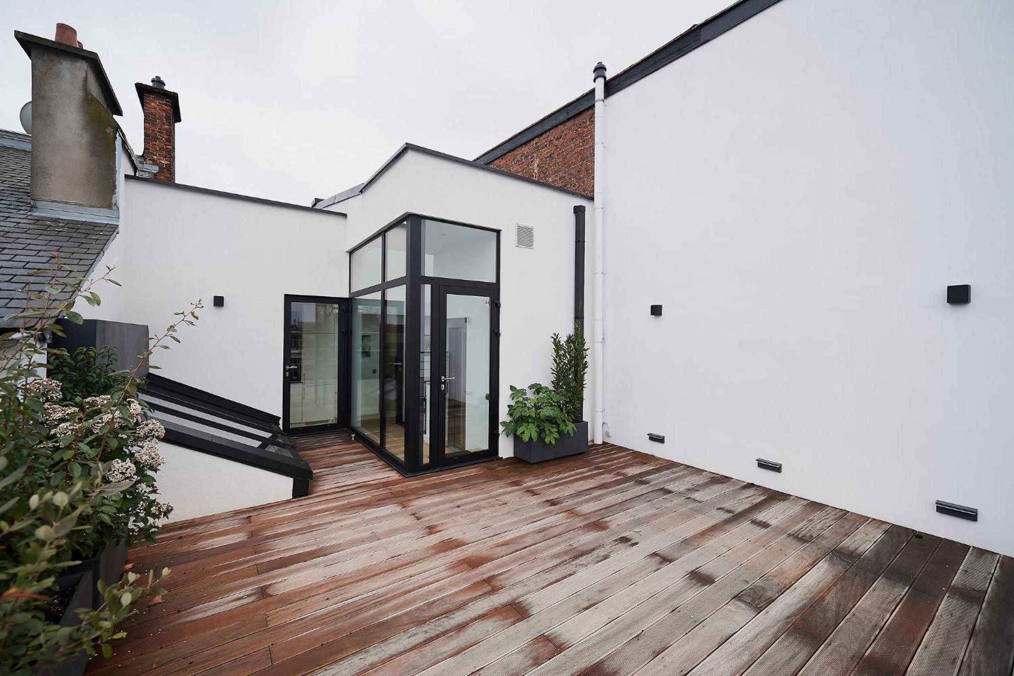 B&B Suites 124