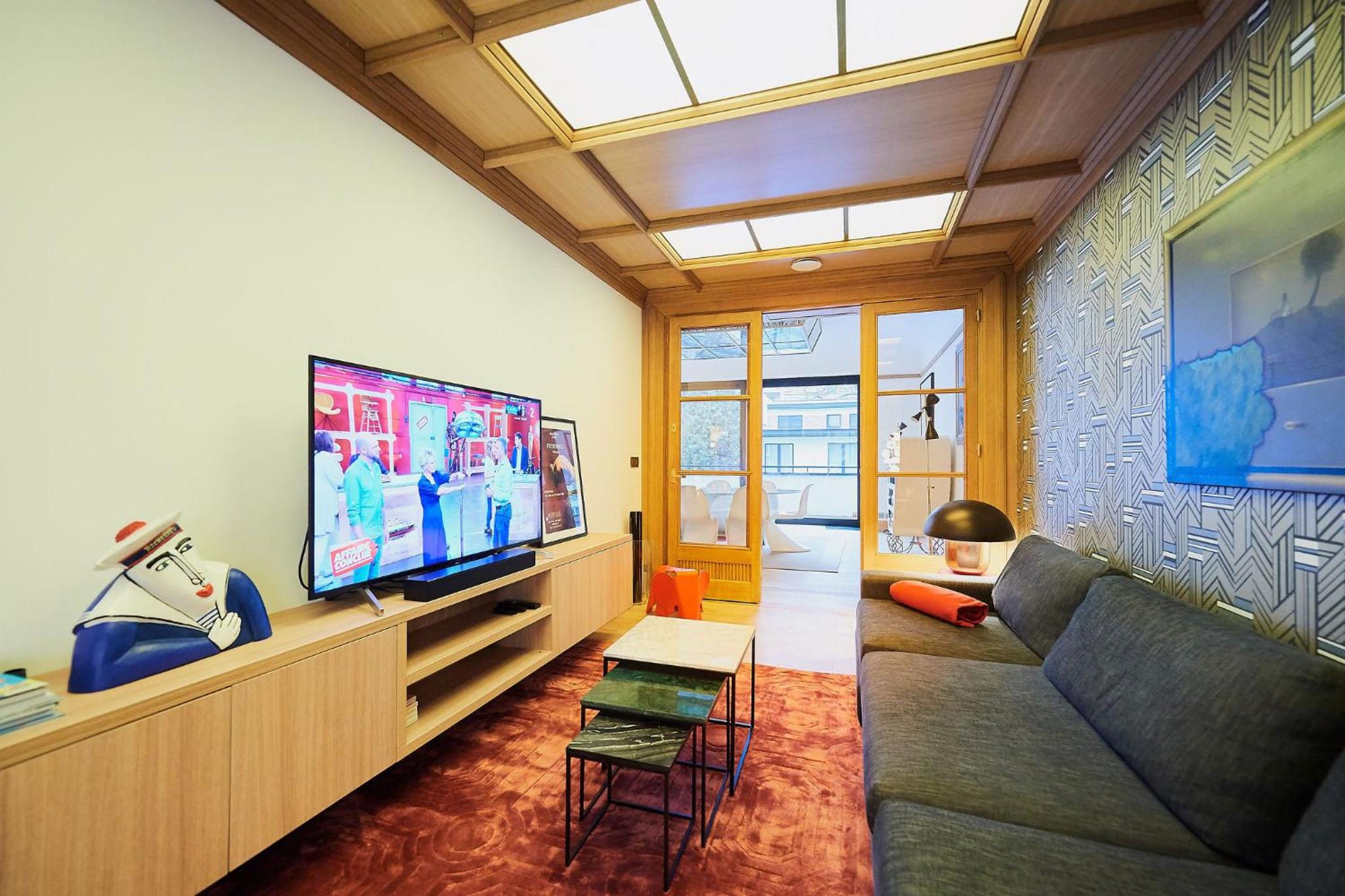 B&B Suites 124