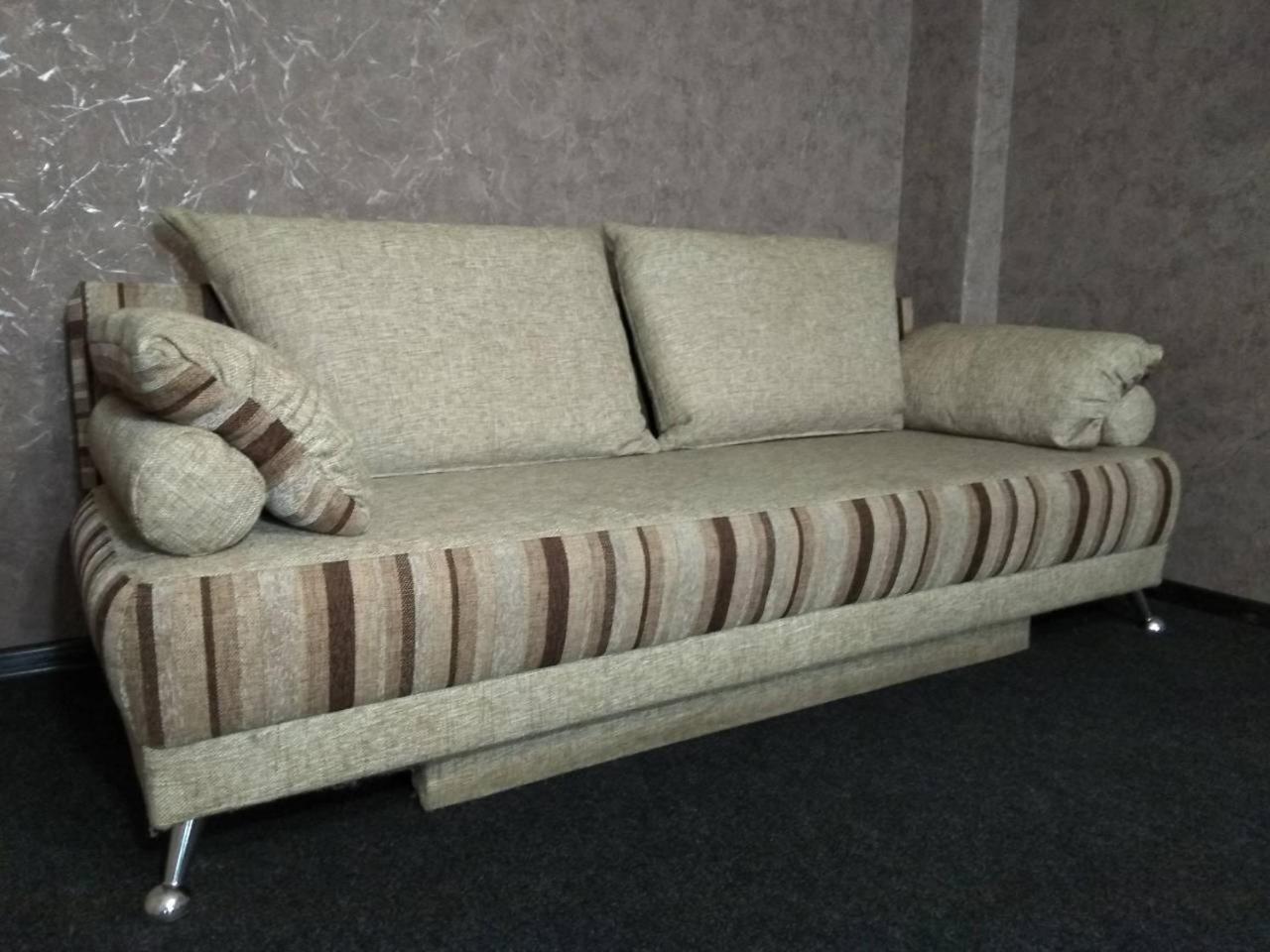 Luxury apartment Slobozhansky Prospekt view 3