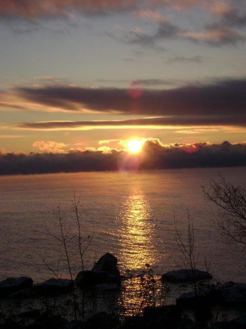 Cove Point Lodge