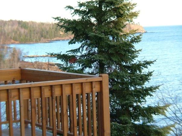 Cove Point Lodge