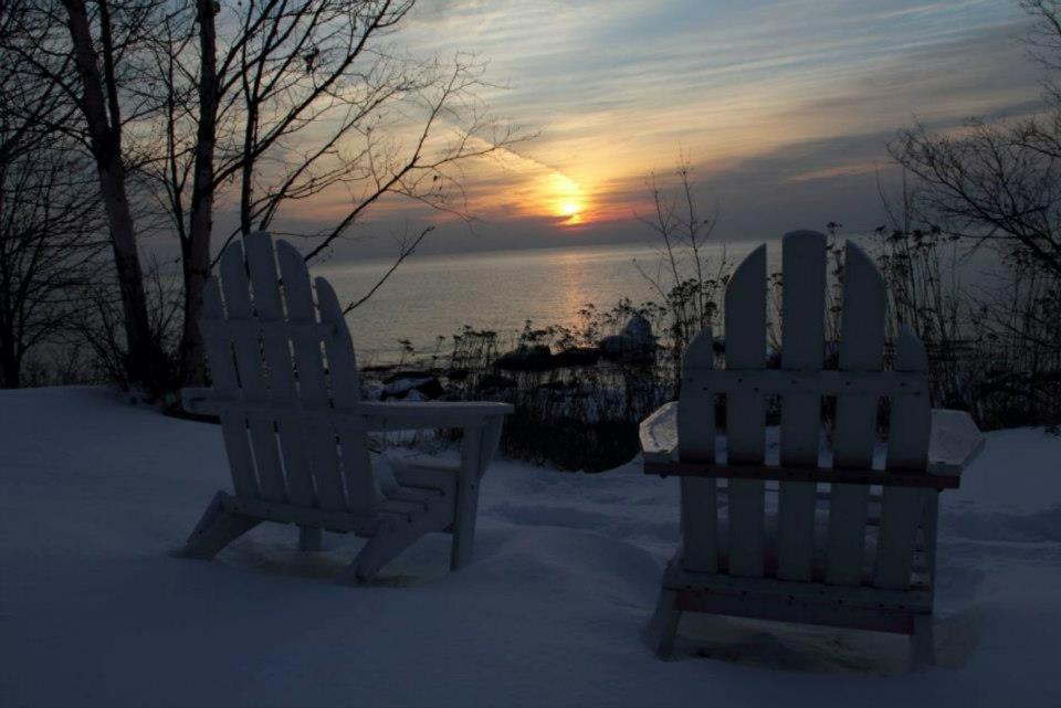 Cove Point Lodge