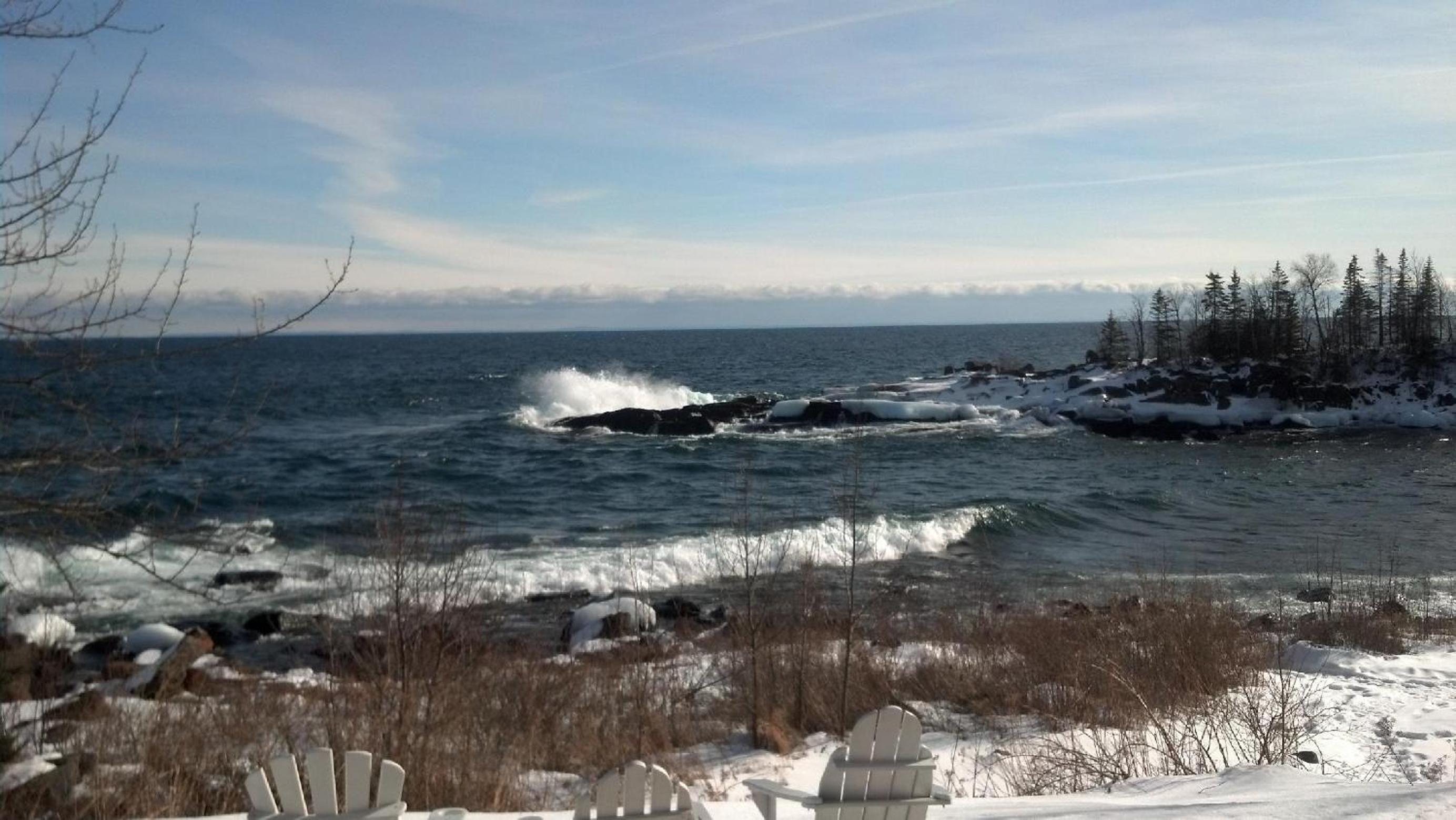 Cove Point Lodge
