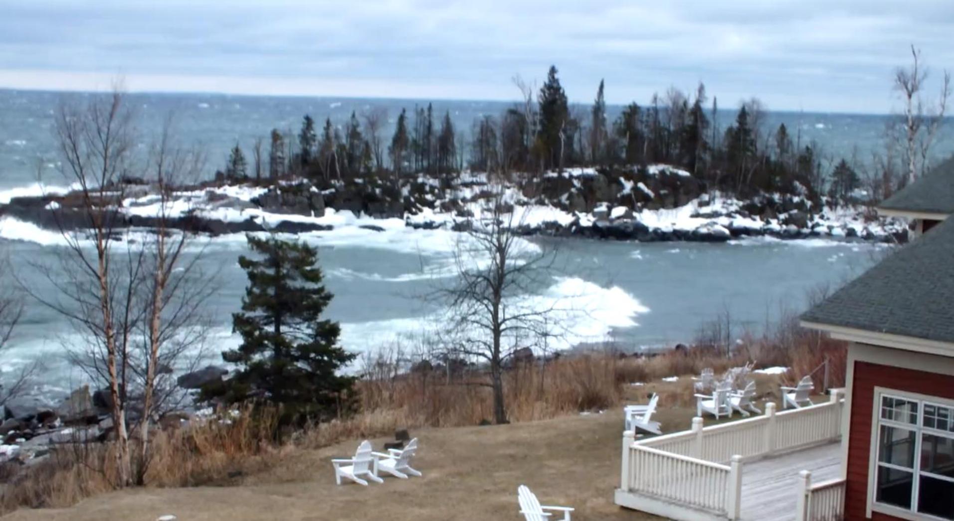 Cove Point Lodge