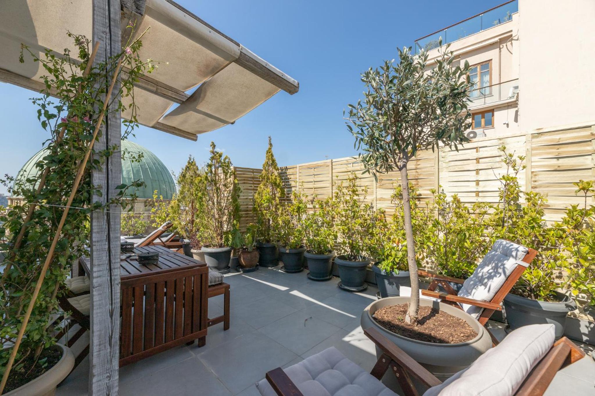 balance & terrace