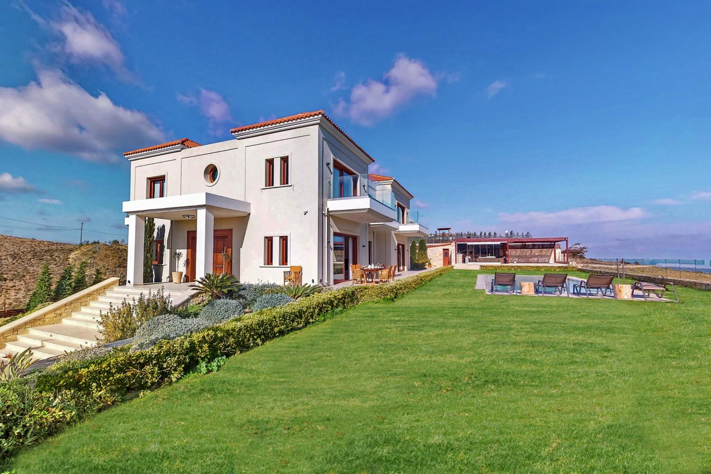 Ocean Villas Complex view 2