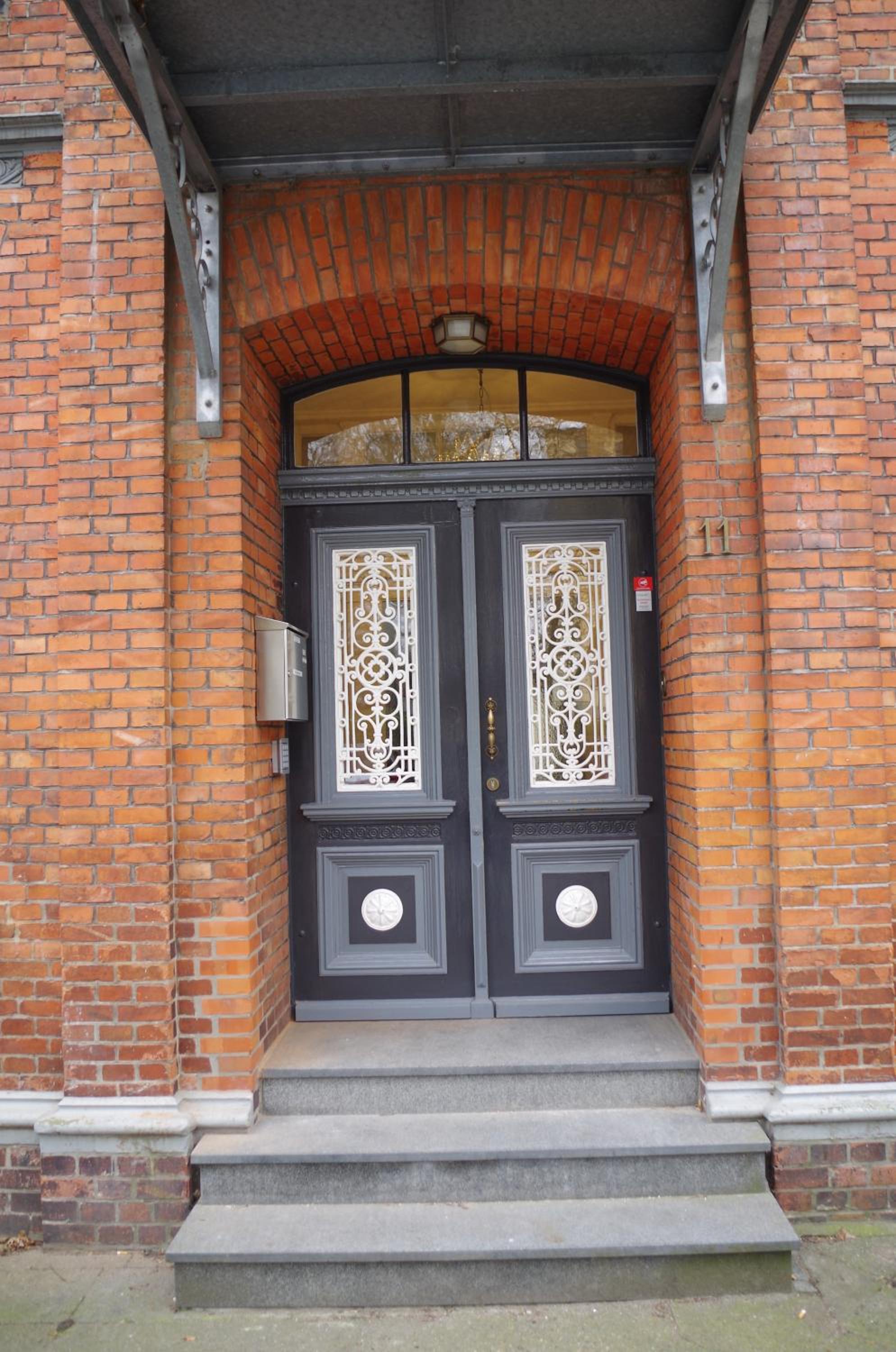 Villa Friedenstraße 11