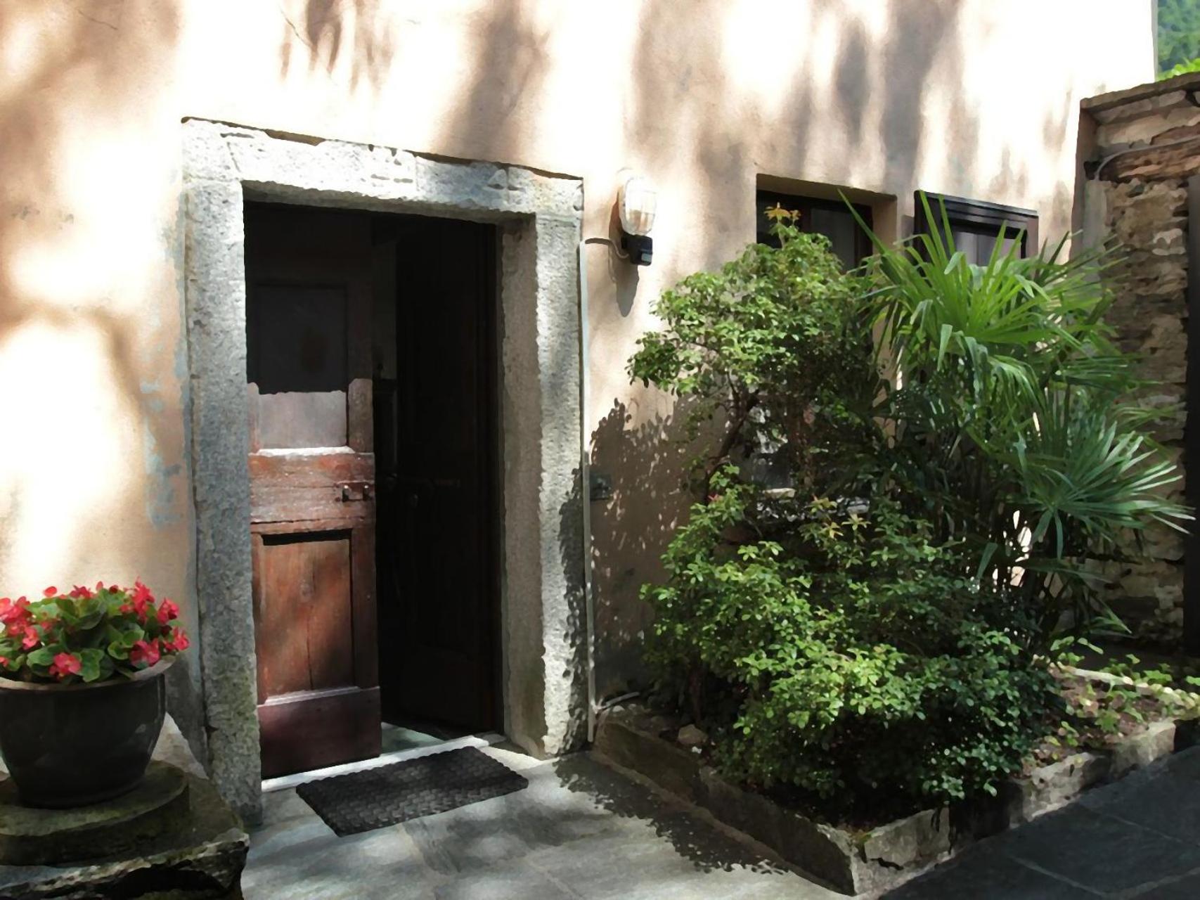 Photo 46