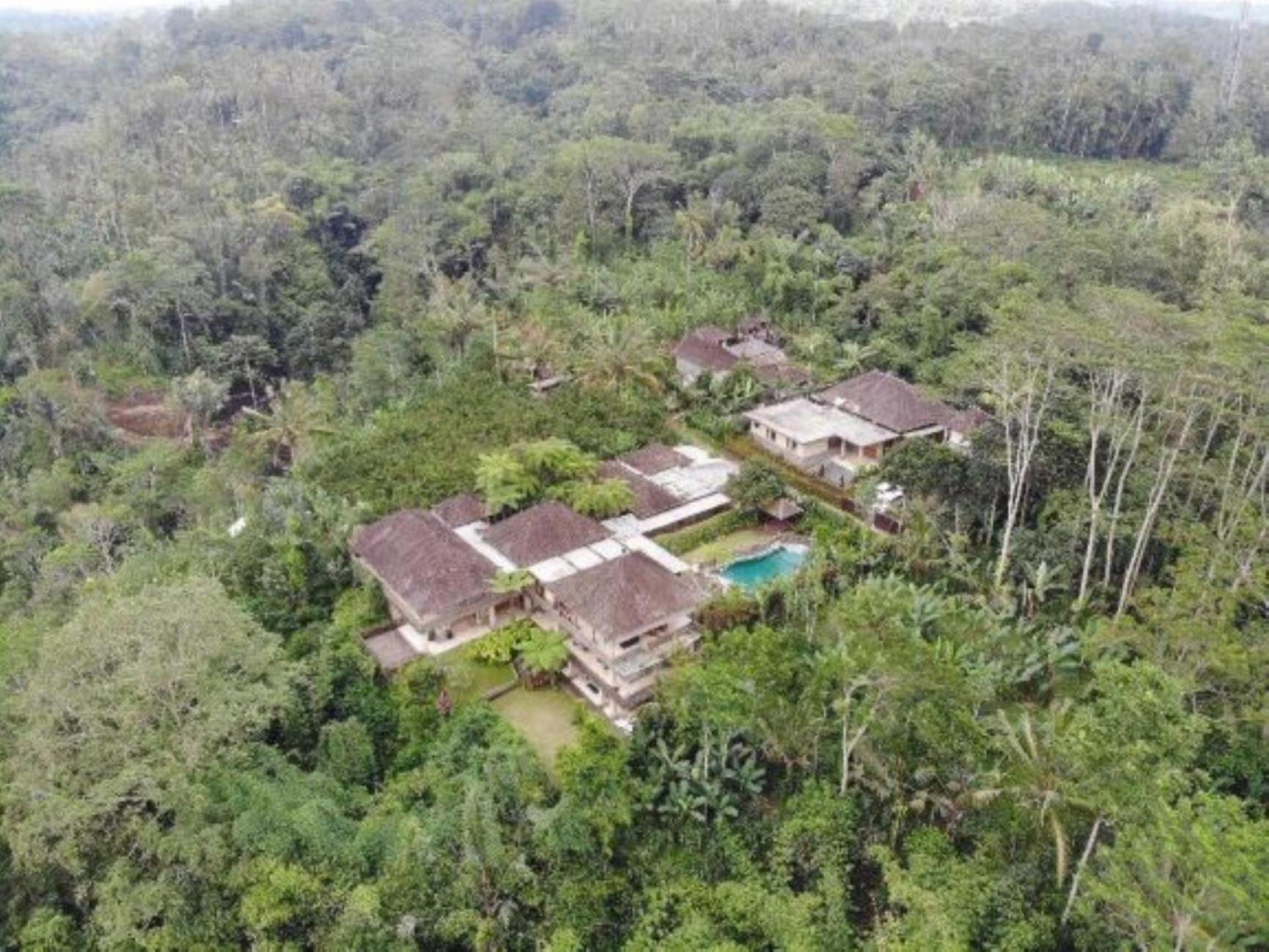 Villa Wastra view 2