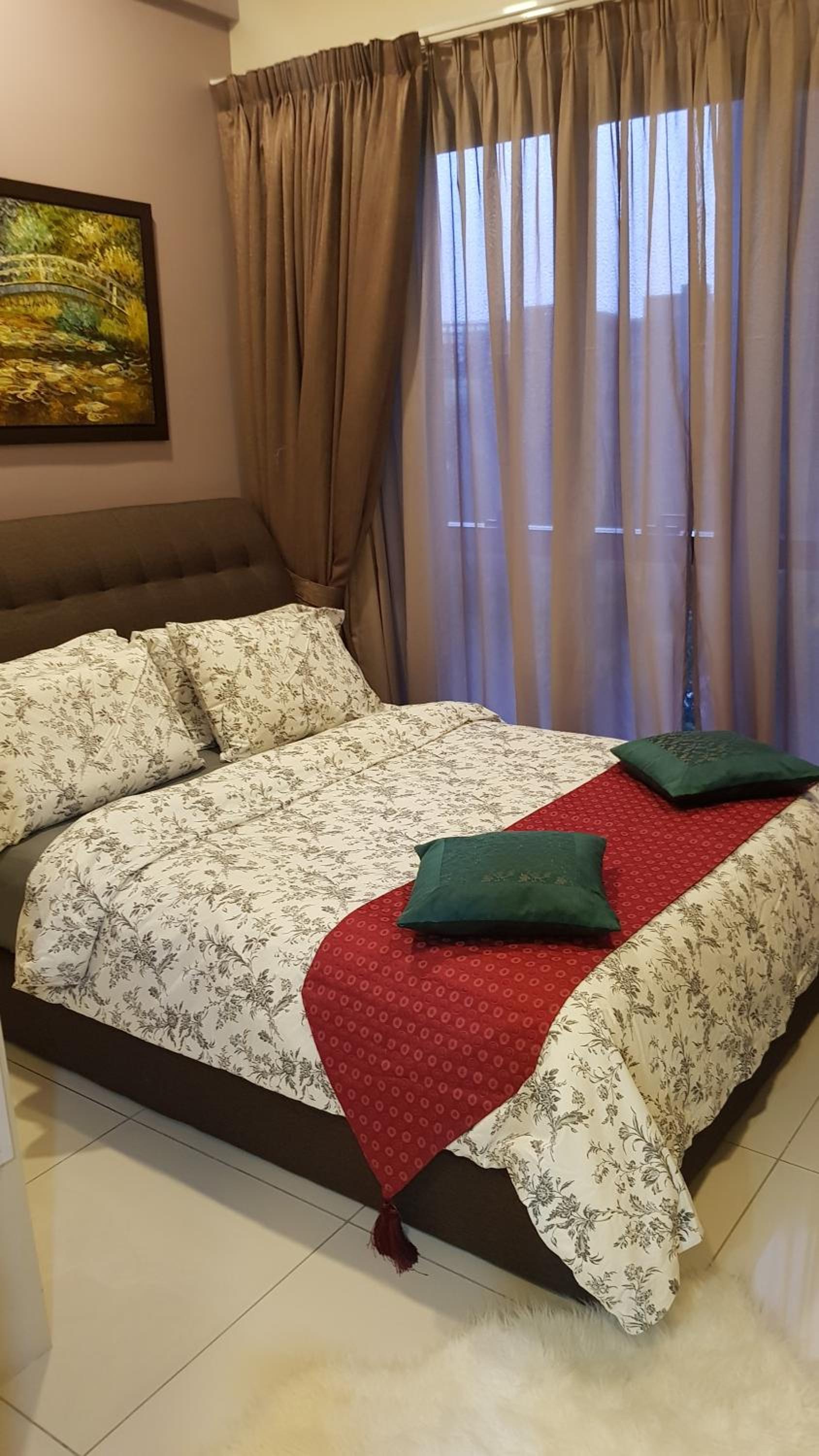 Suite Deluxe at Icon City photo 4