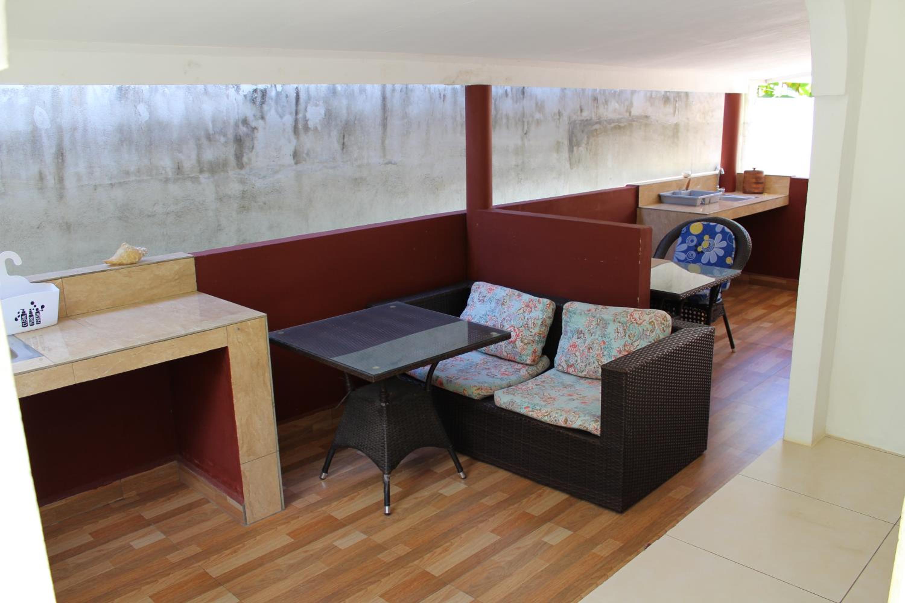 Farida Apartments photo 2