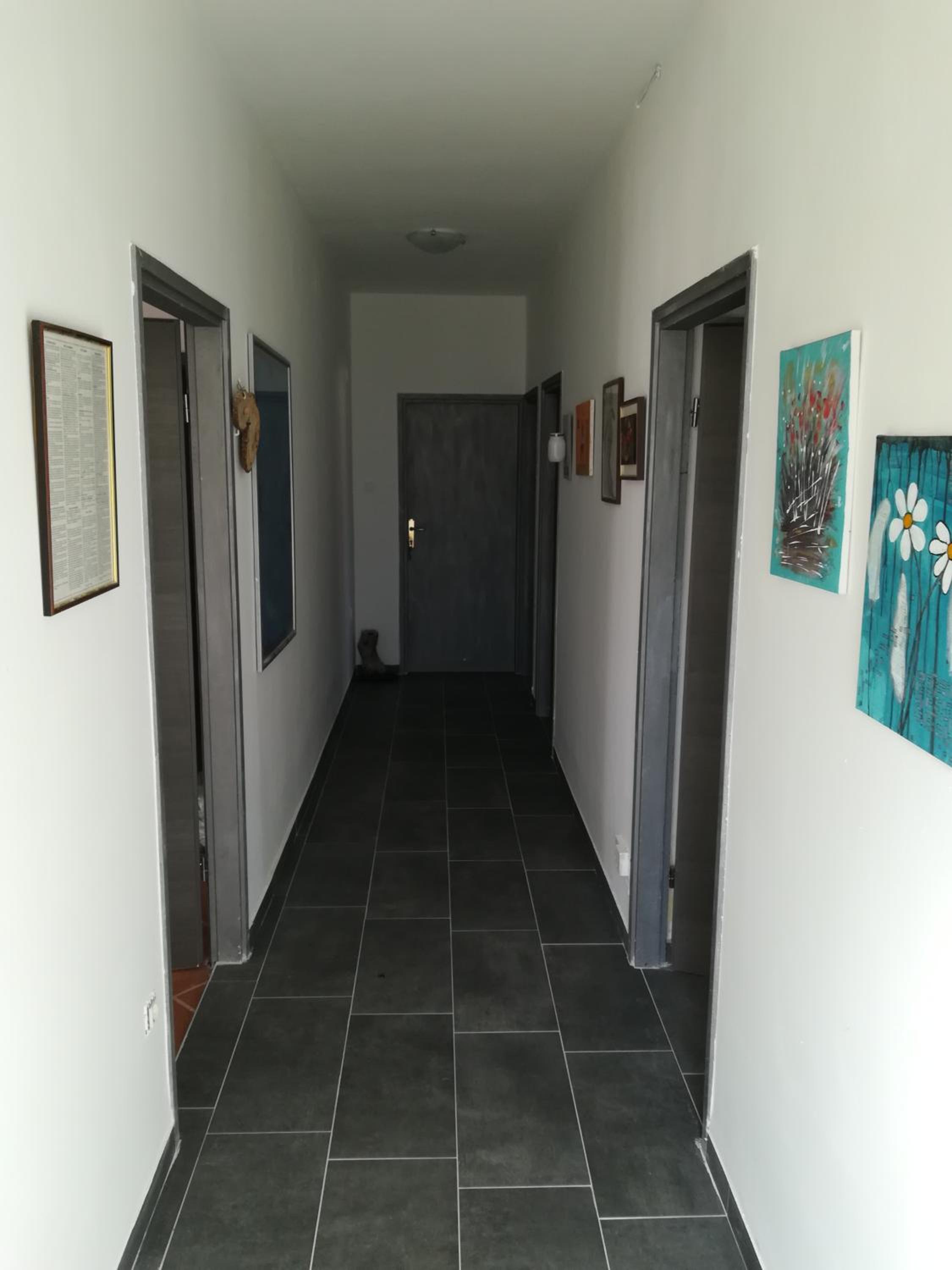 Photo 34