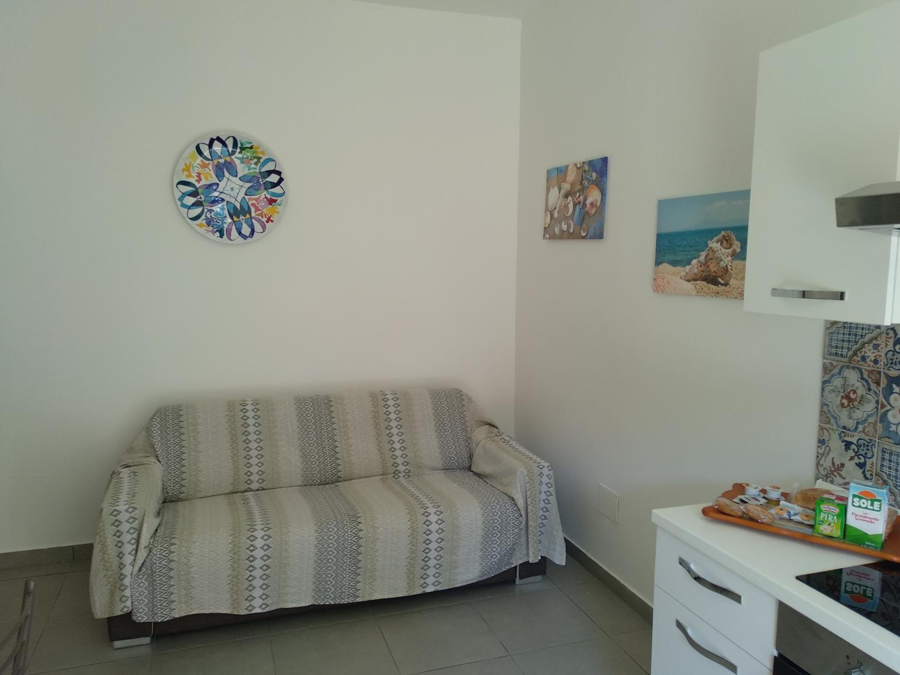 Caledonia Relax