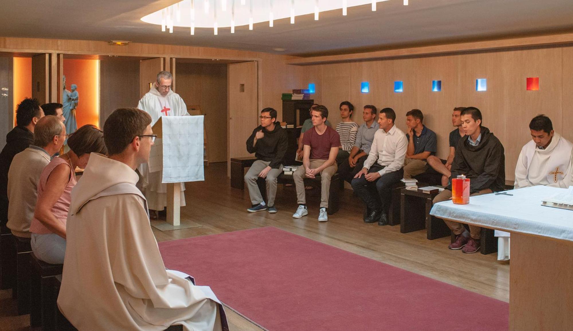 Adveniat Paris
