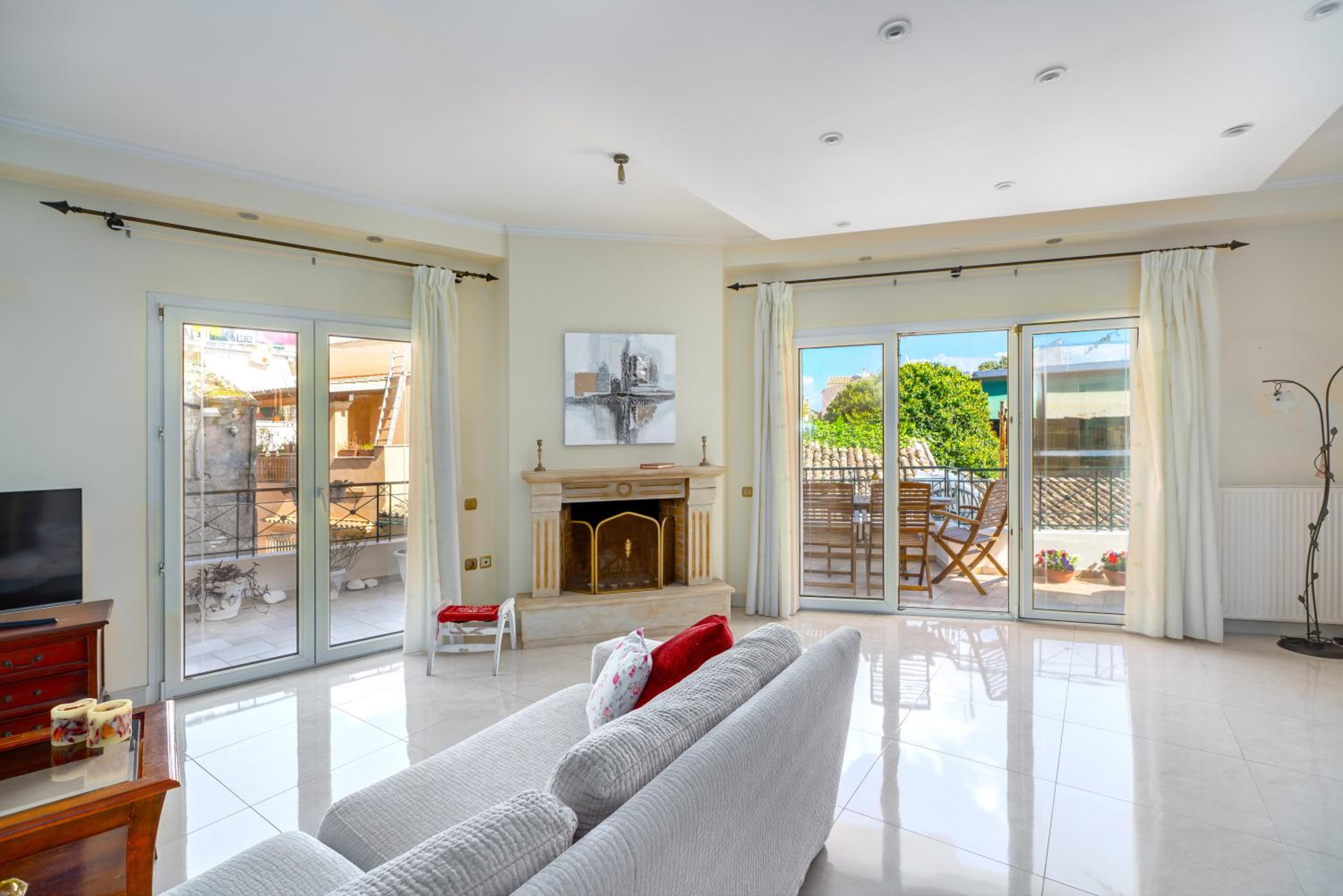 Garitsa Maisonette view 4