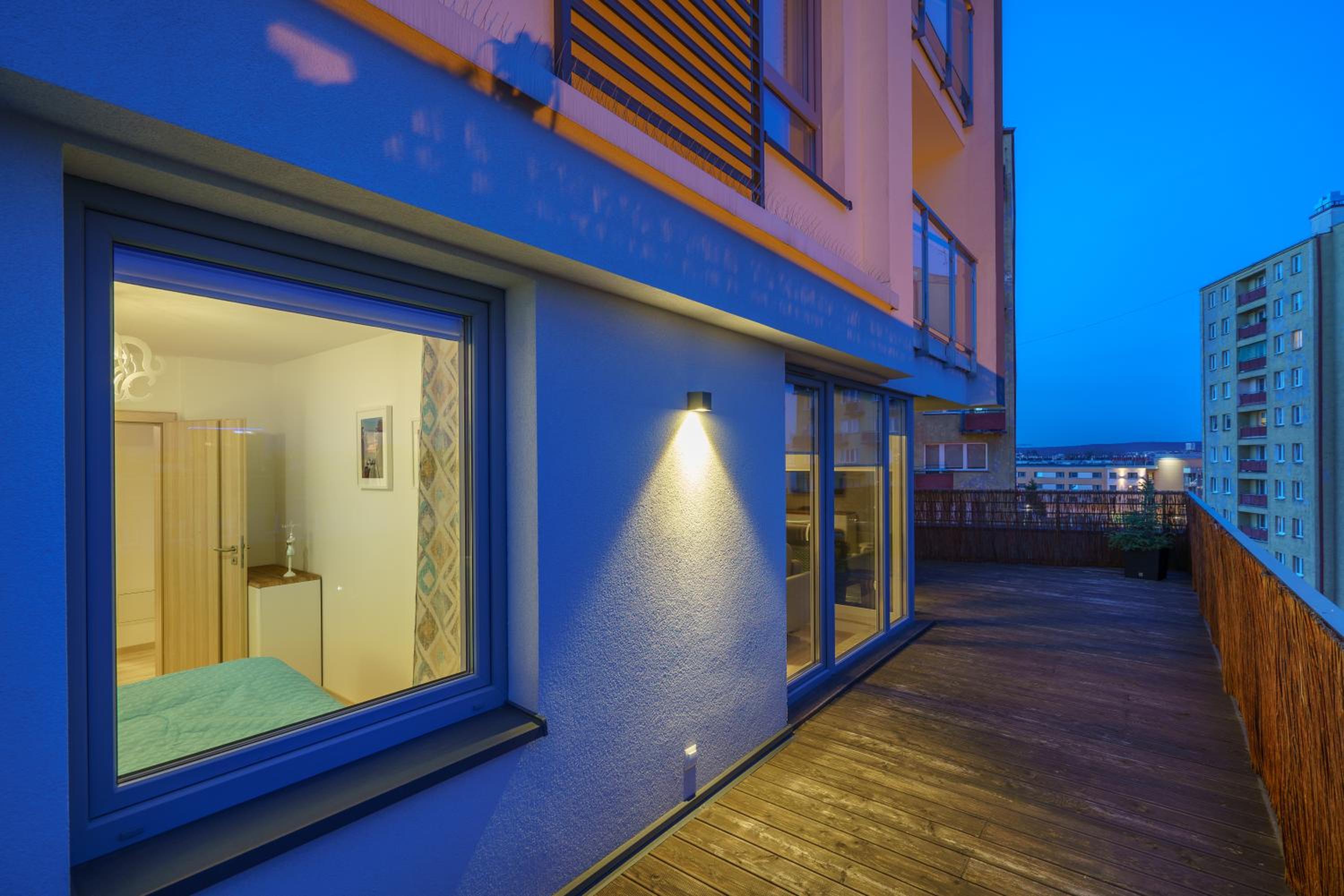 Apartament z tarasem view 3