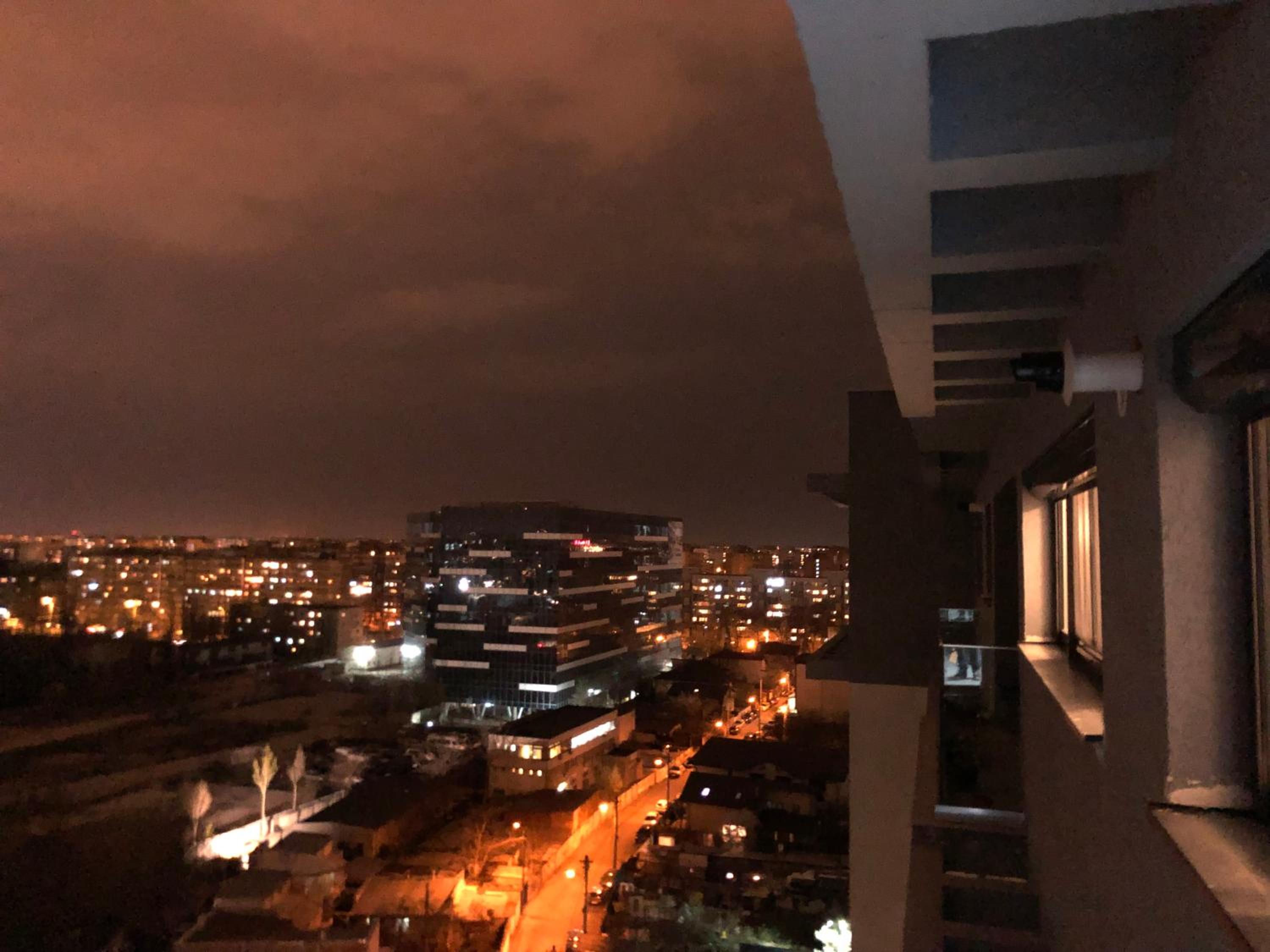 2-Room Penthouse Plaza Residence P1 view 3