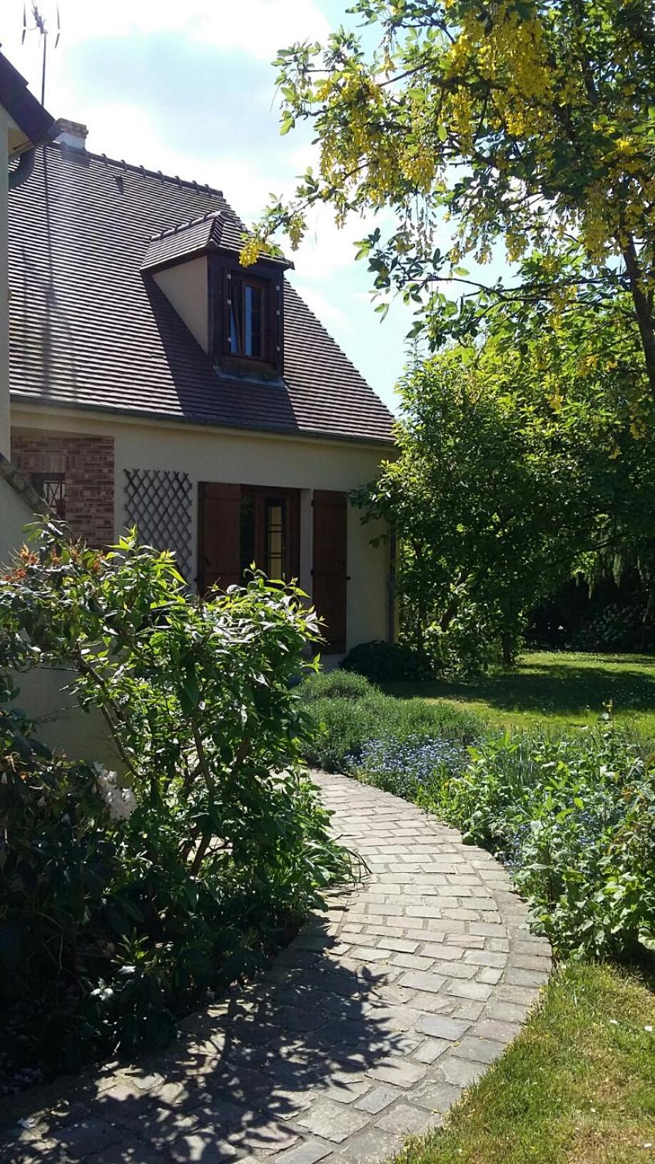 Les Prunelliers view 5