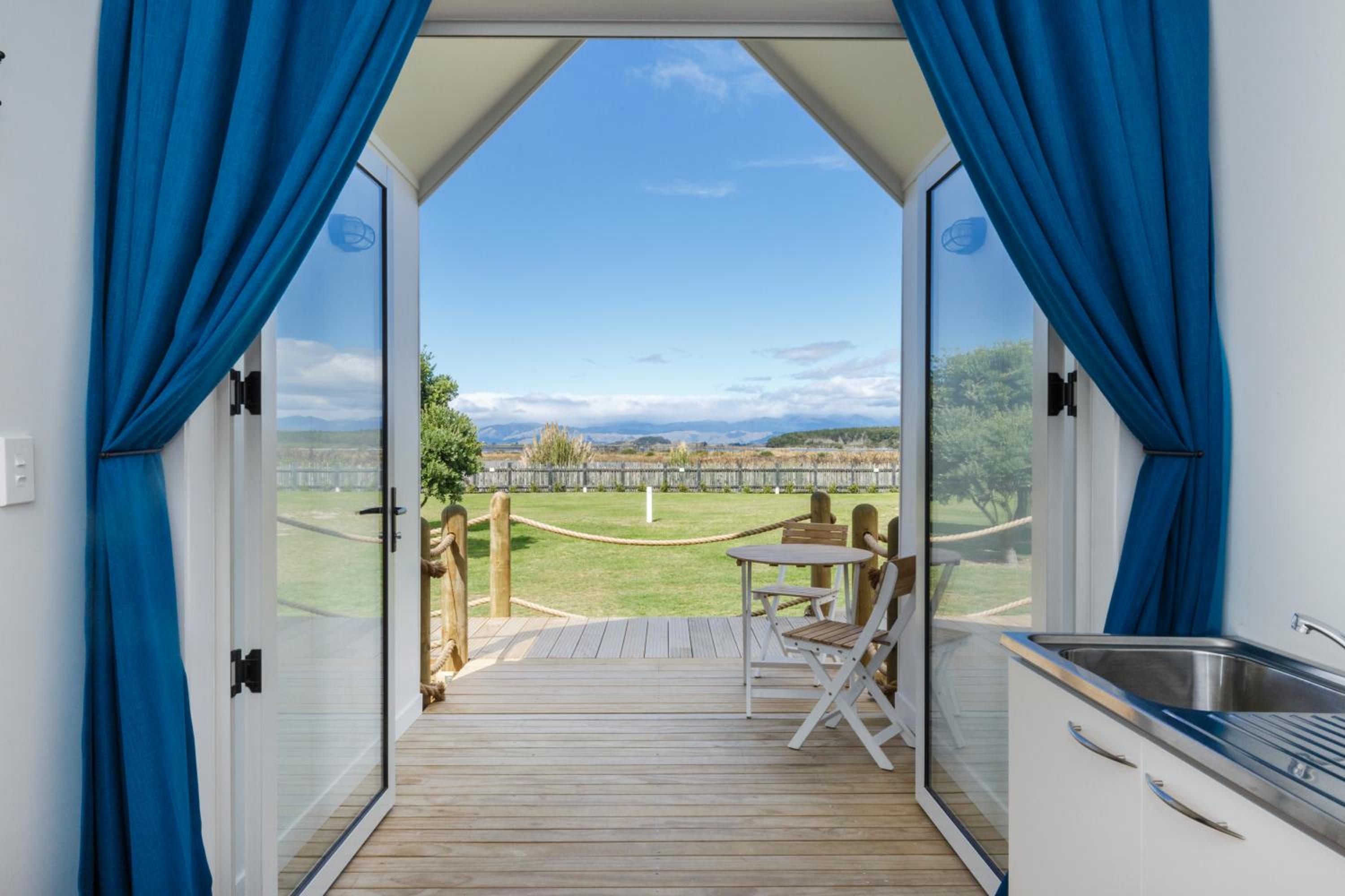 Foxton Beach Holiday Park