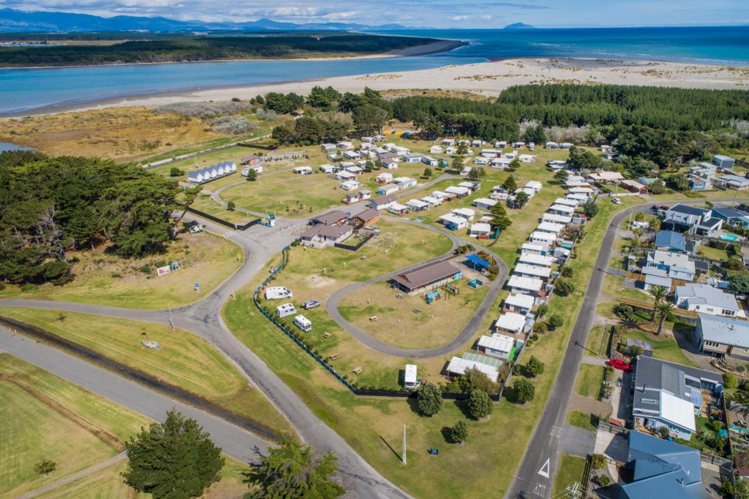 Foxton Beach Holiday Park