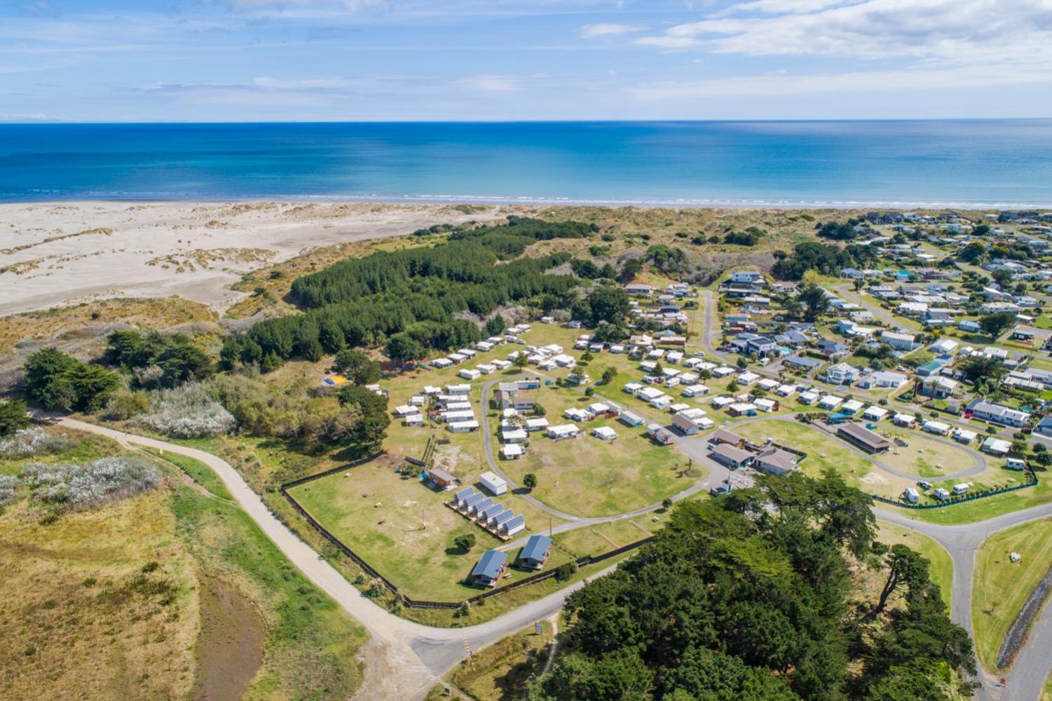 Foxton Beach Holiday Park