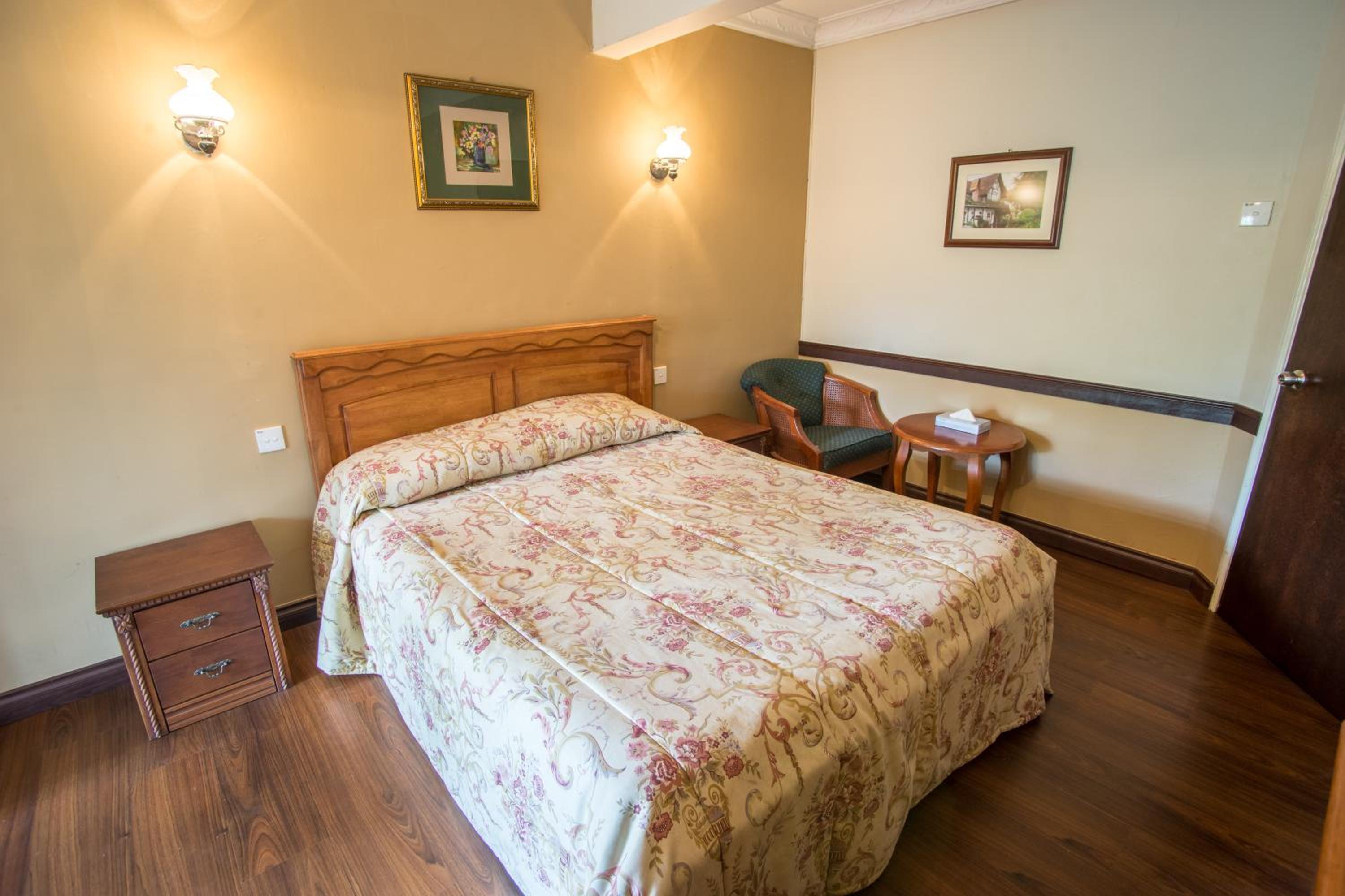 The Bala's Holiday Chalet — photo 11